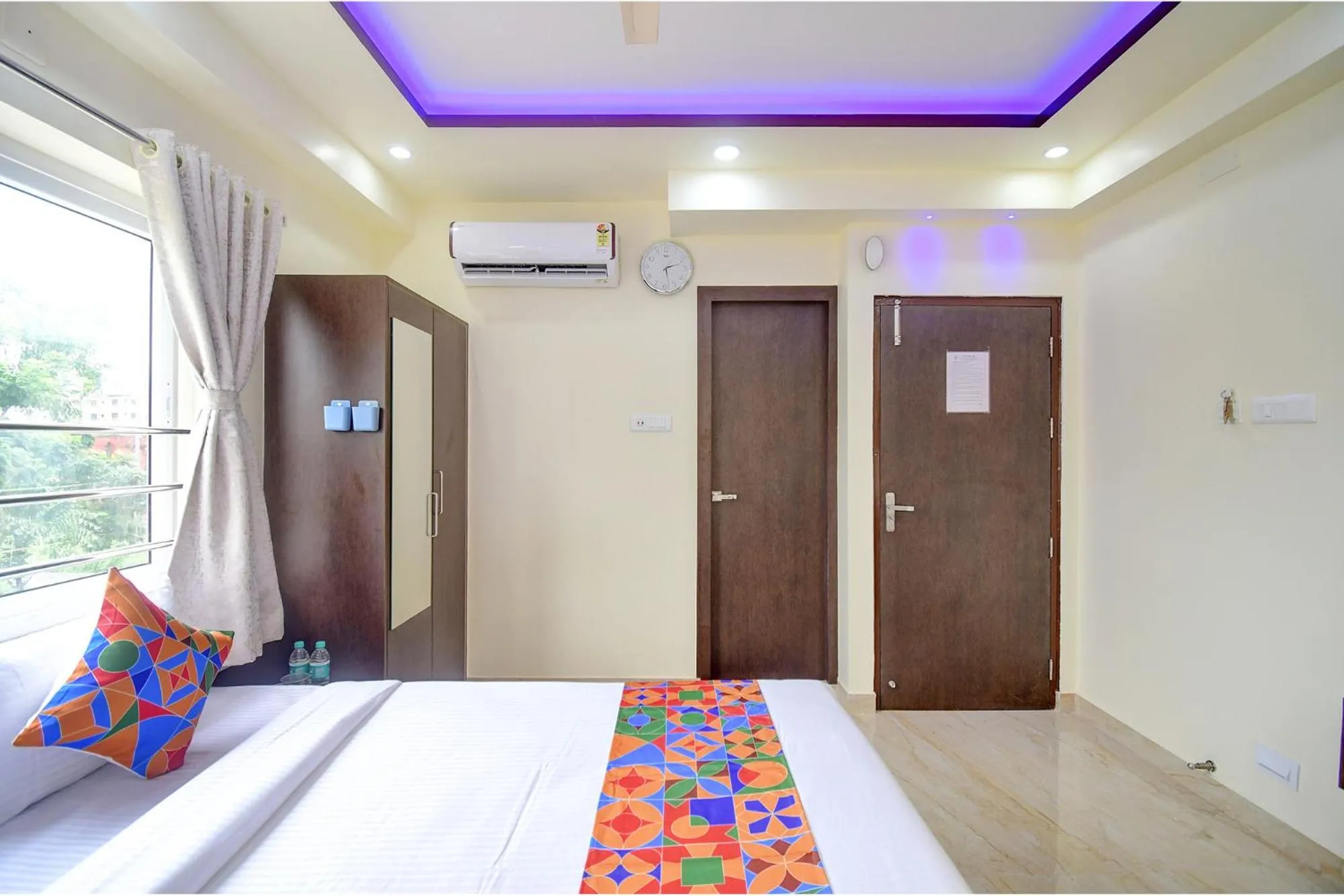 Bedroom, Bed in FabHotel Anchorage Inn - Nr Axis Mall