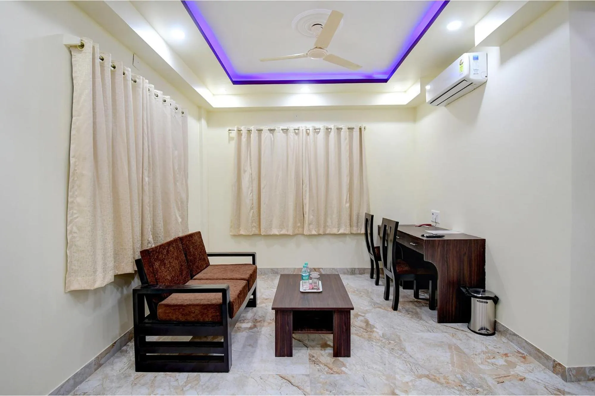 Seating area in FabHotel Anchorage Inn - Nr Axis Mall