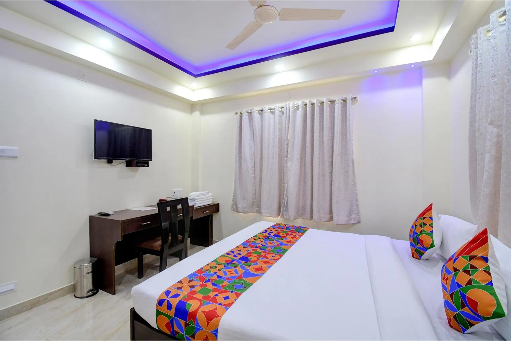 Bedroom, Bed in FabHotel Anchorage Inn - Nr Axis Mall