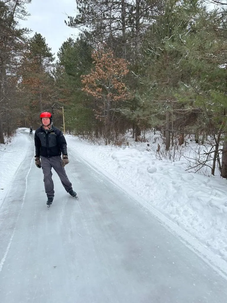 Winter in Boulder Bear Motor Lodge