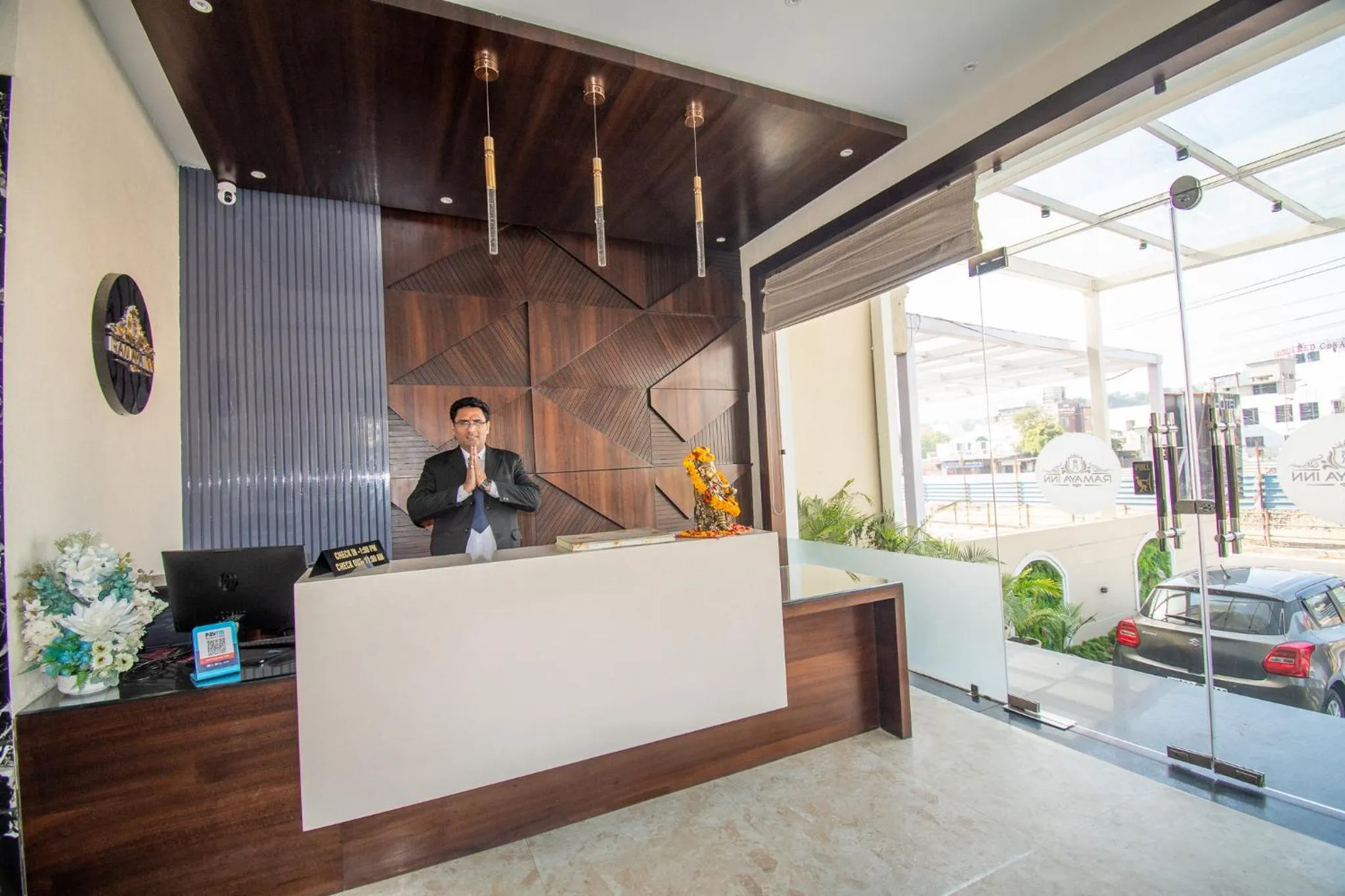 Lobby or reception in Hotel Ramaya Inn