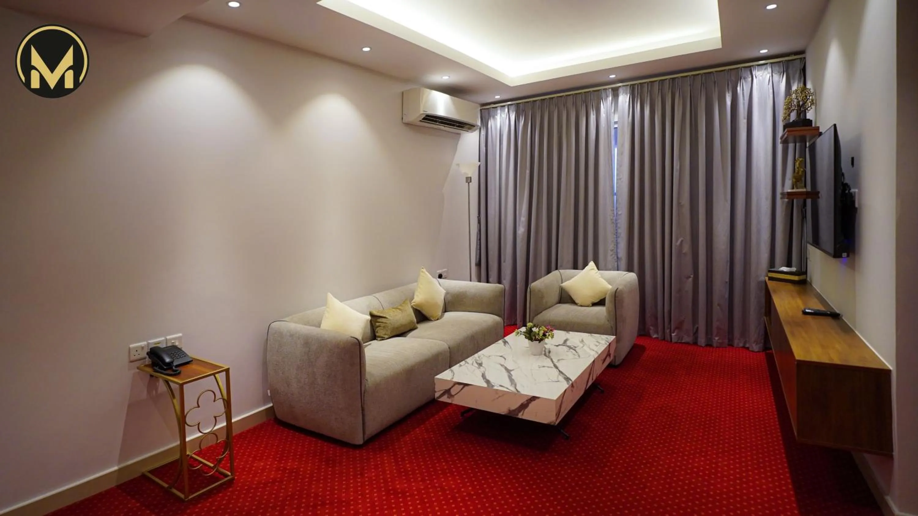 Bed in Muscat Express Hotel