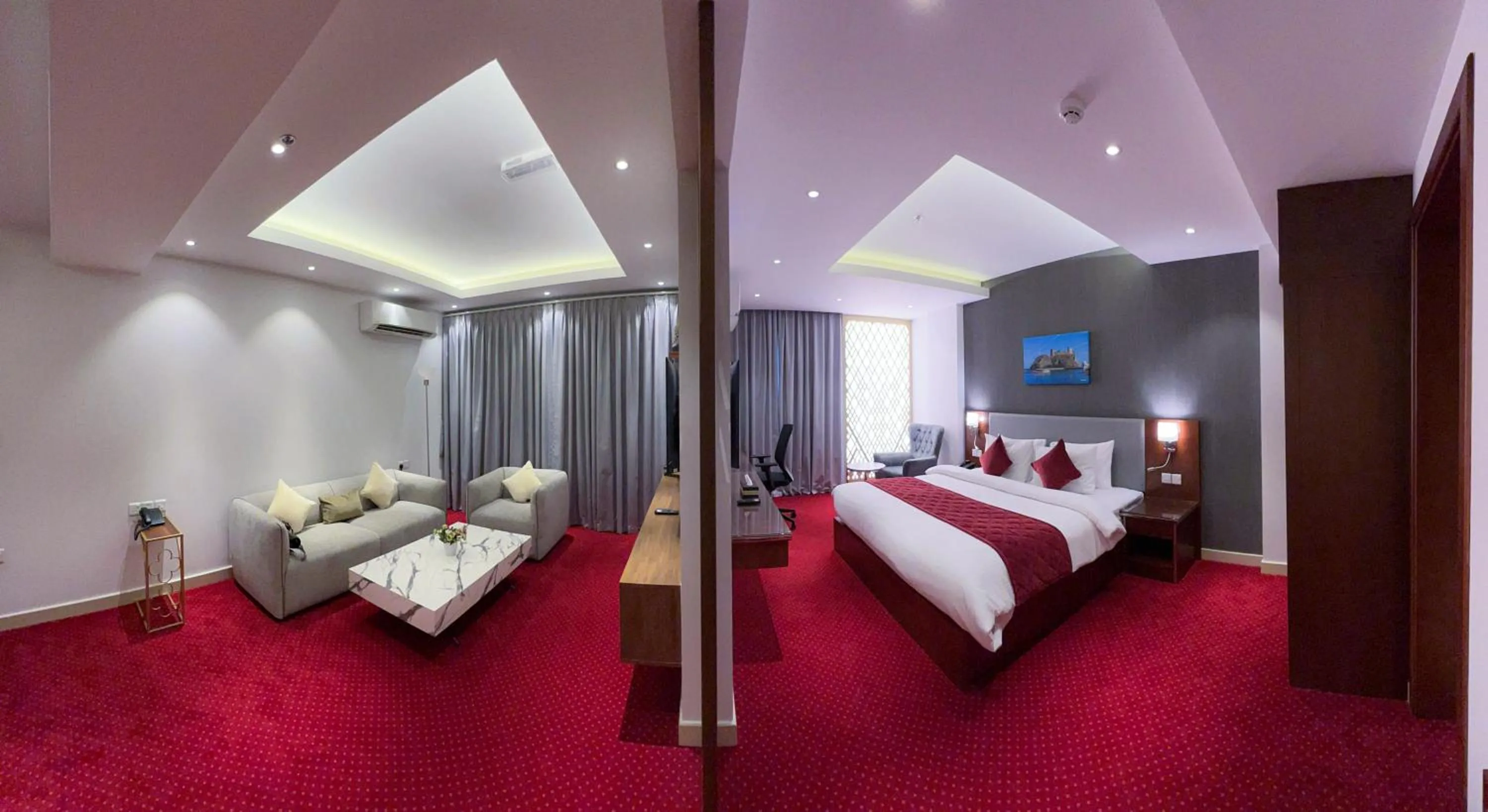 Coffee/tea facilities, Bed in Muscat Express Hotel