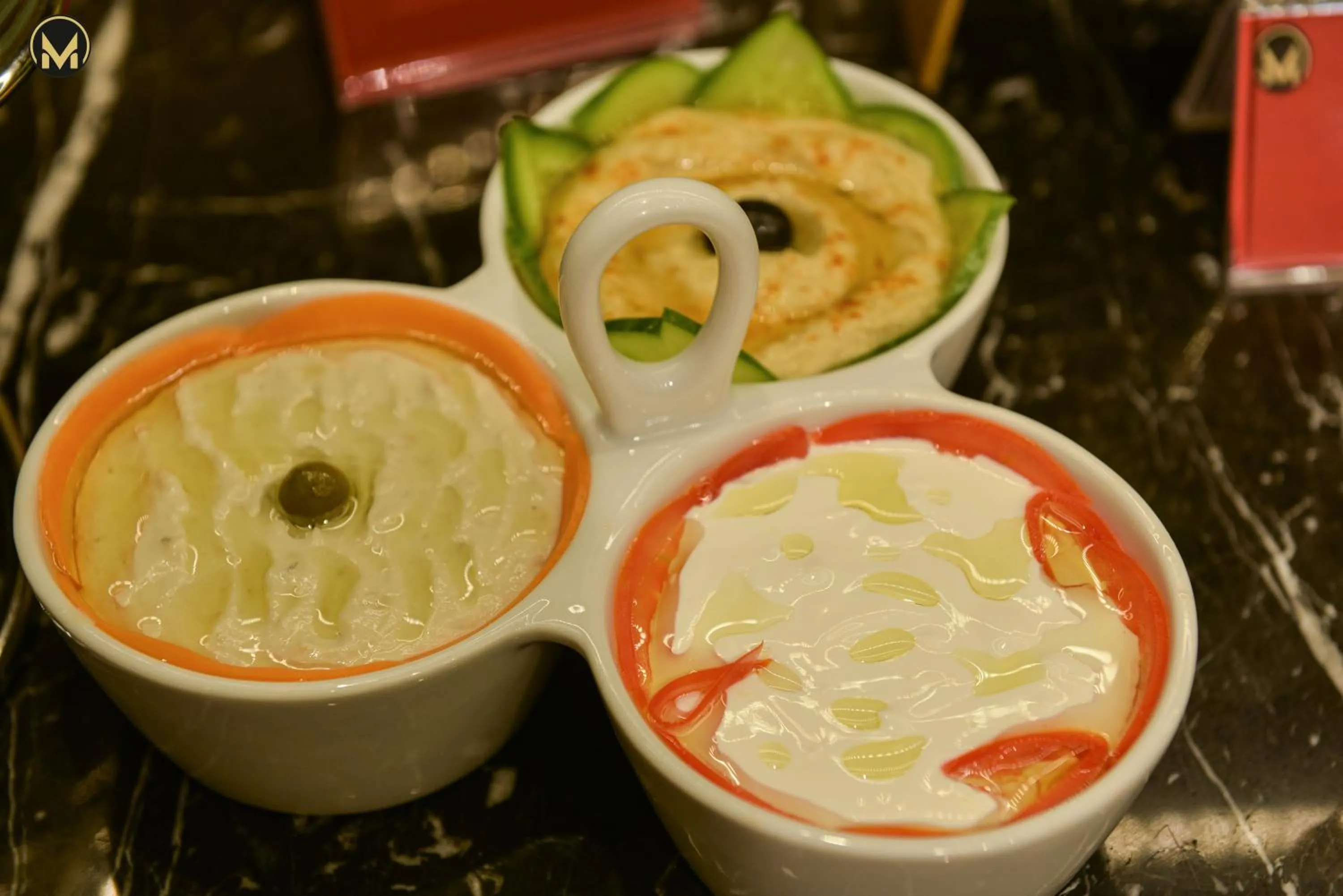 Restaurant/places to eat in Muscat Express Hotel