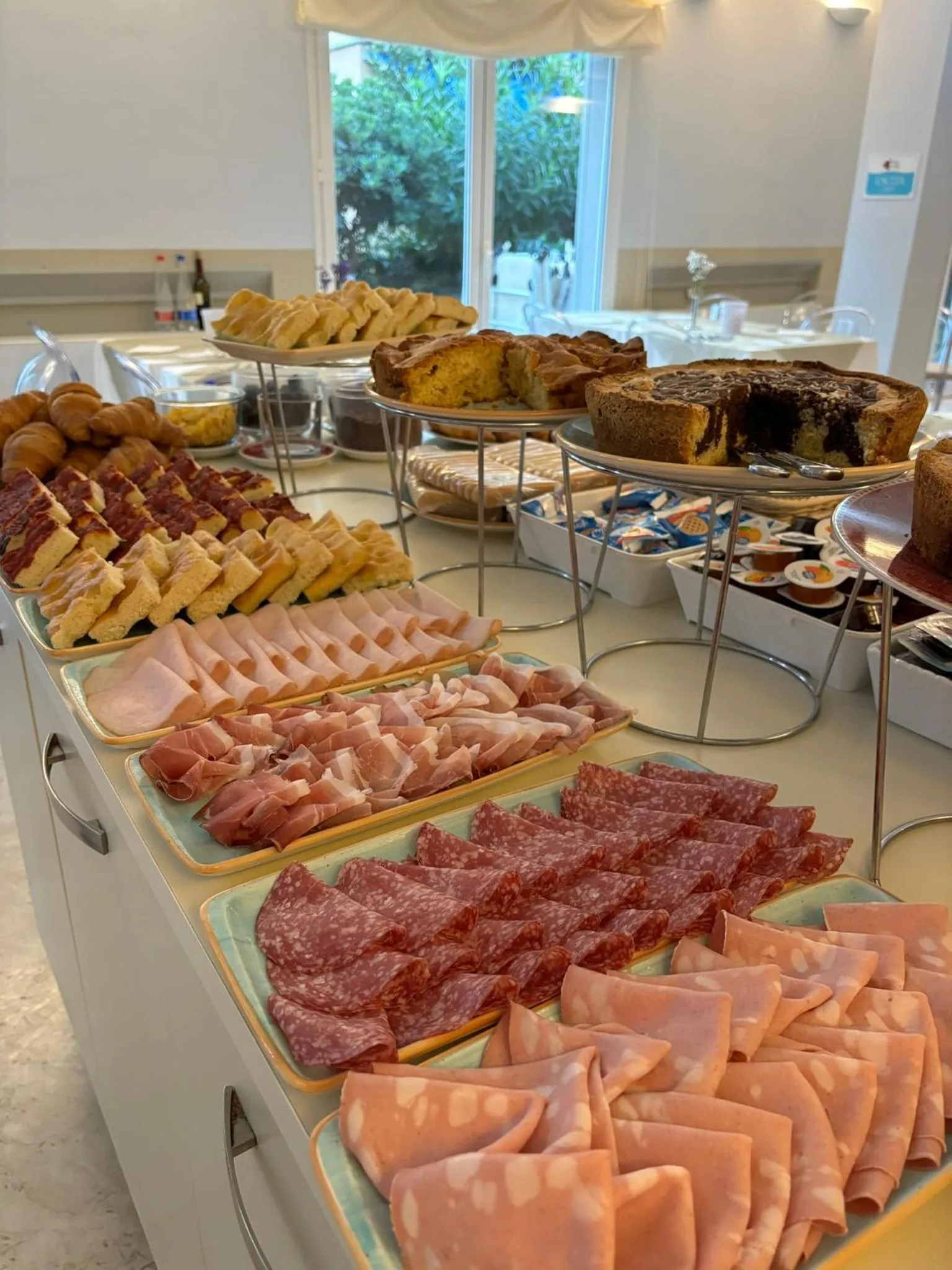 Breakfast in Hotel Delle Rose