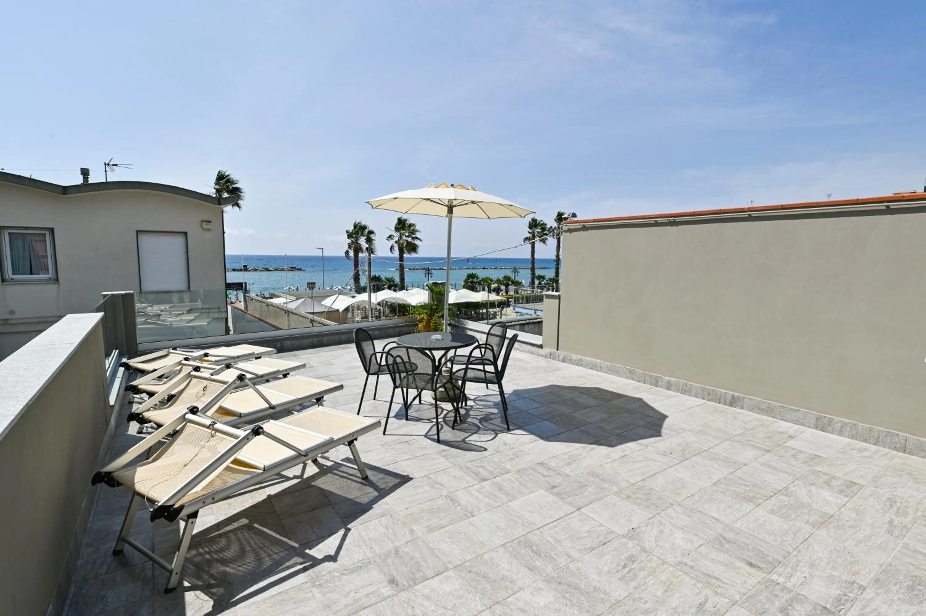 Property building in Hotel Delle Rose