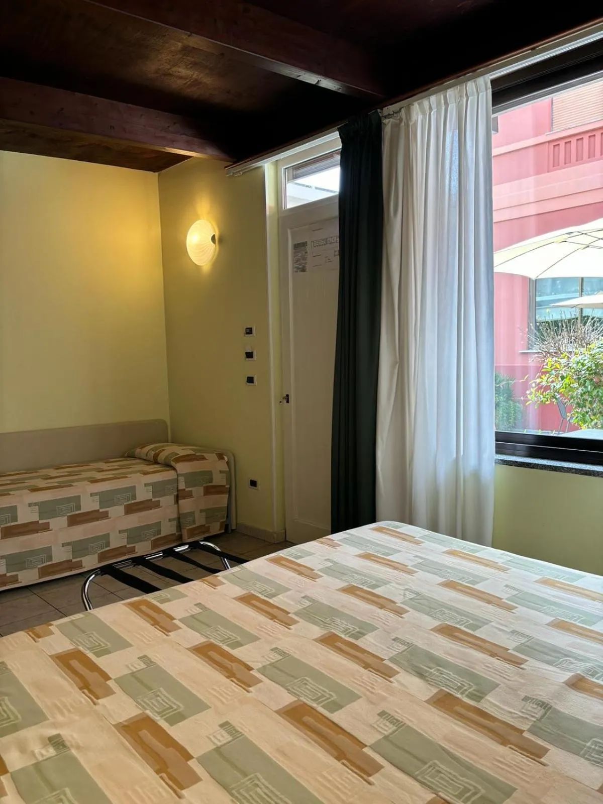 Facility for disabled guests, Bed in Hotel Delle Rose