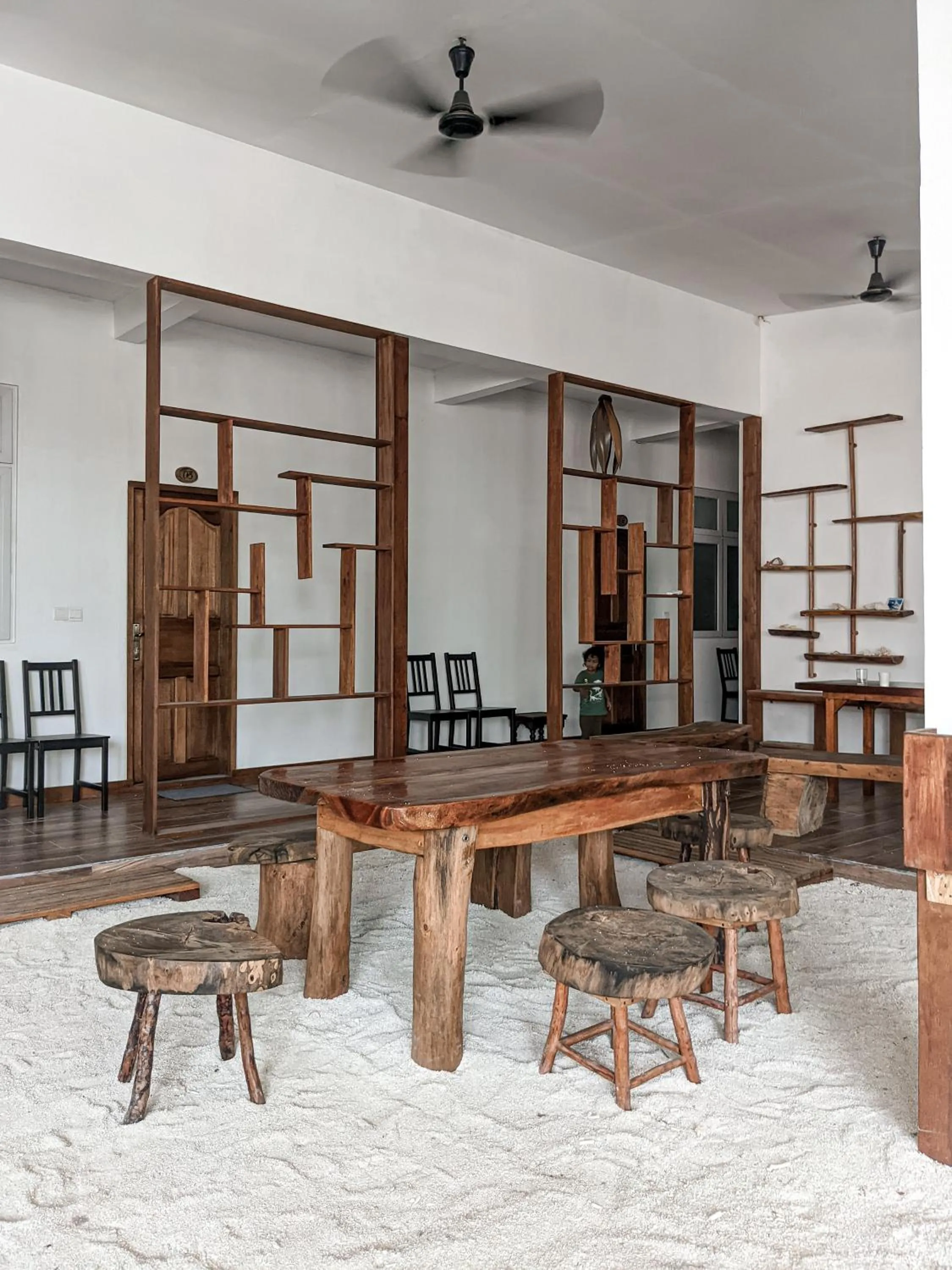 Lounge or bar in Dhoadhi Retreat