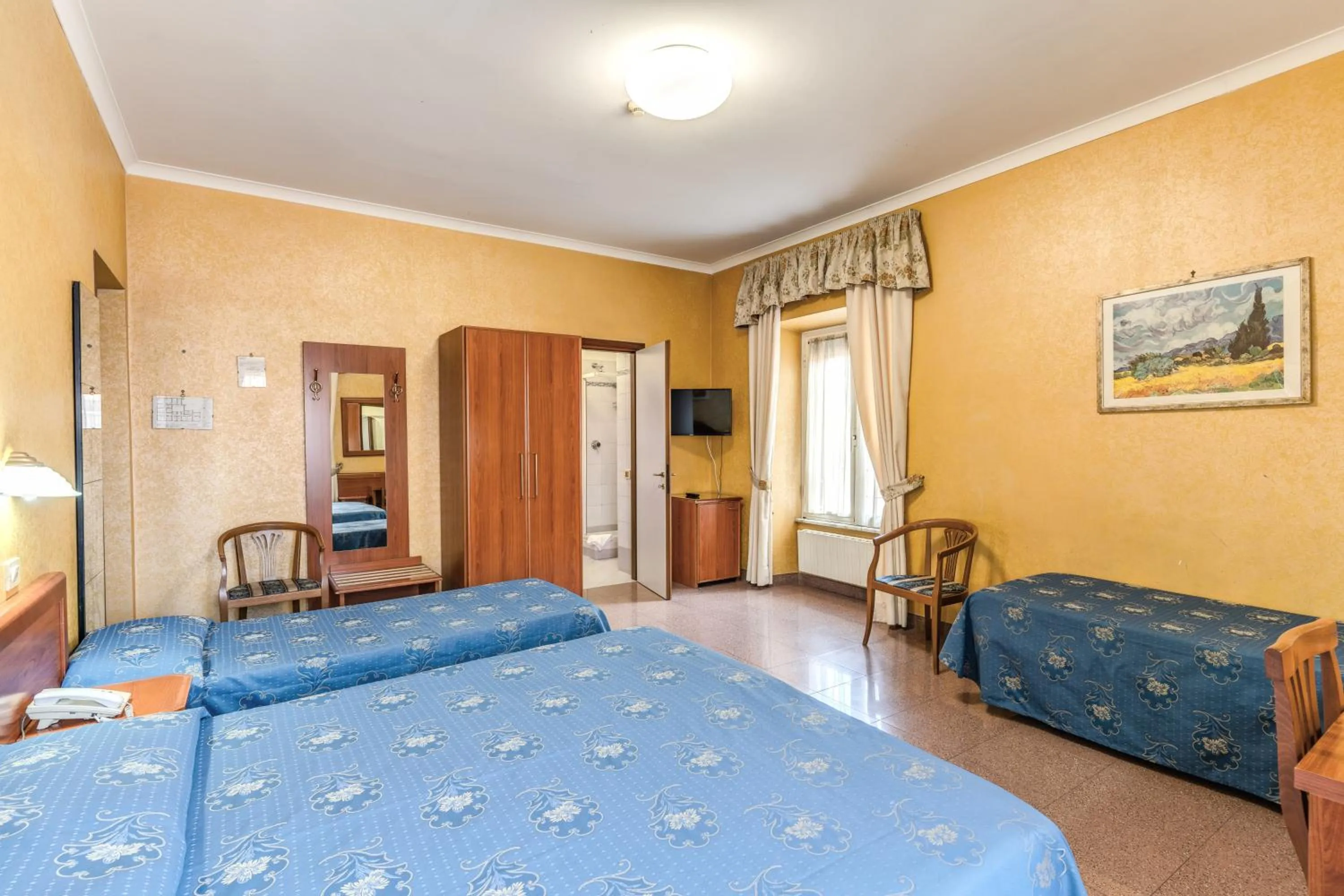 Bedroom, Bed in Hotel Milo