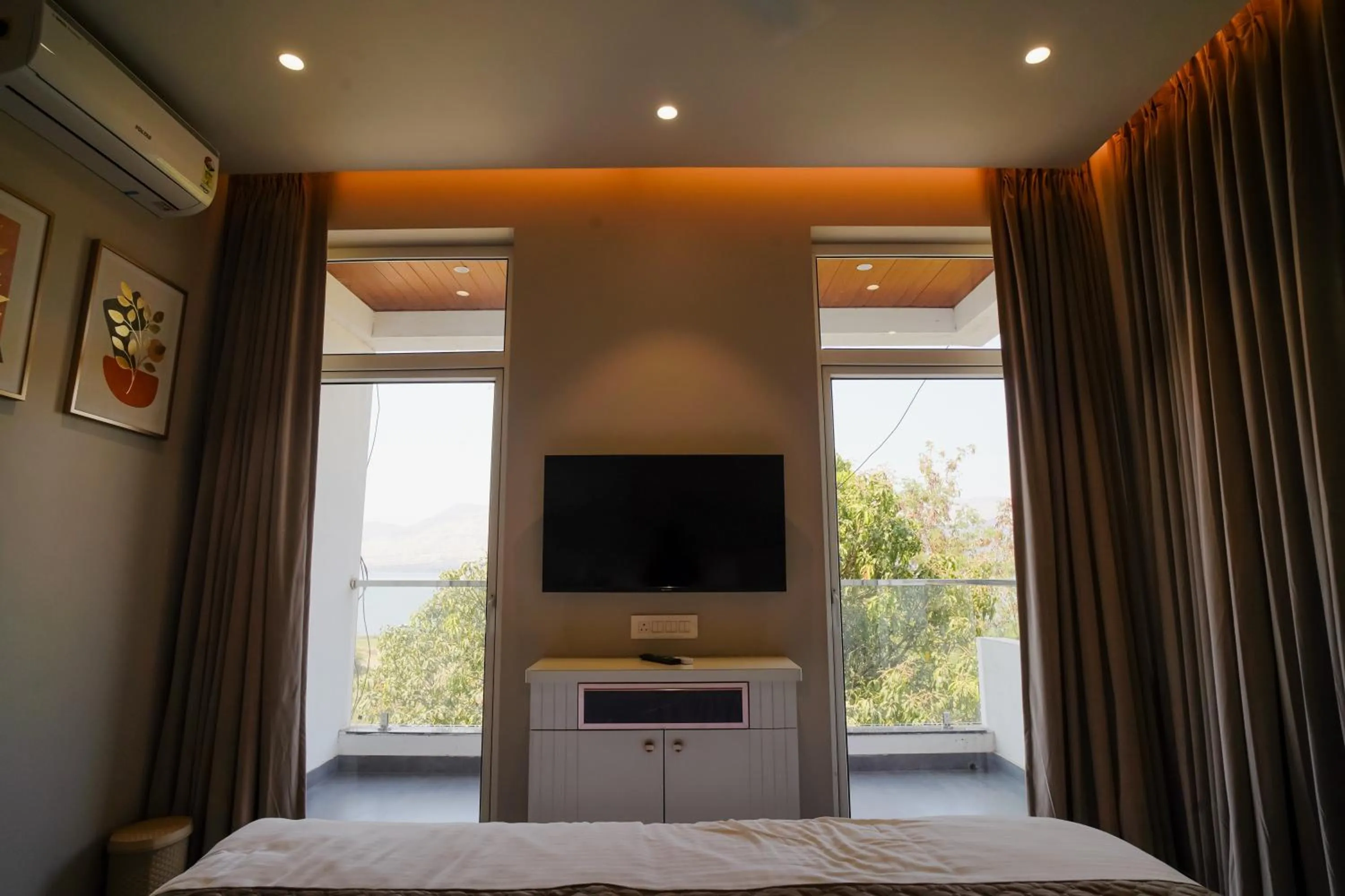 TV and multimedia in VIRASAT RESORT