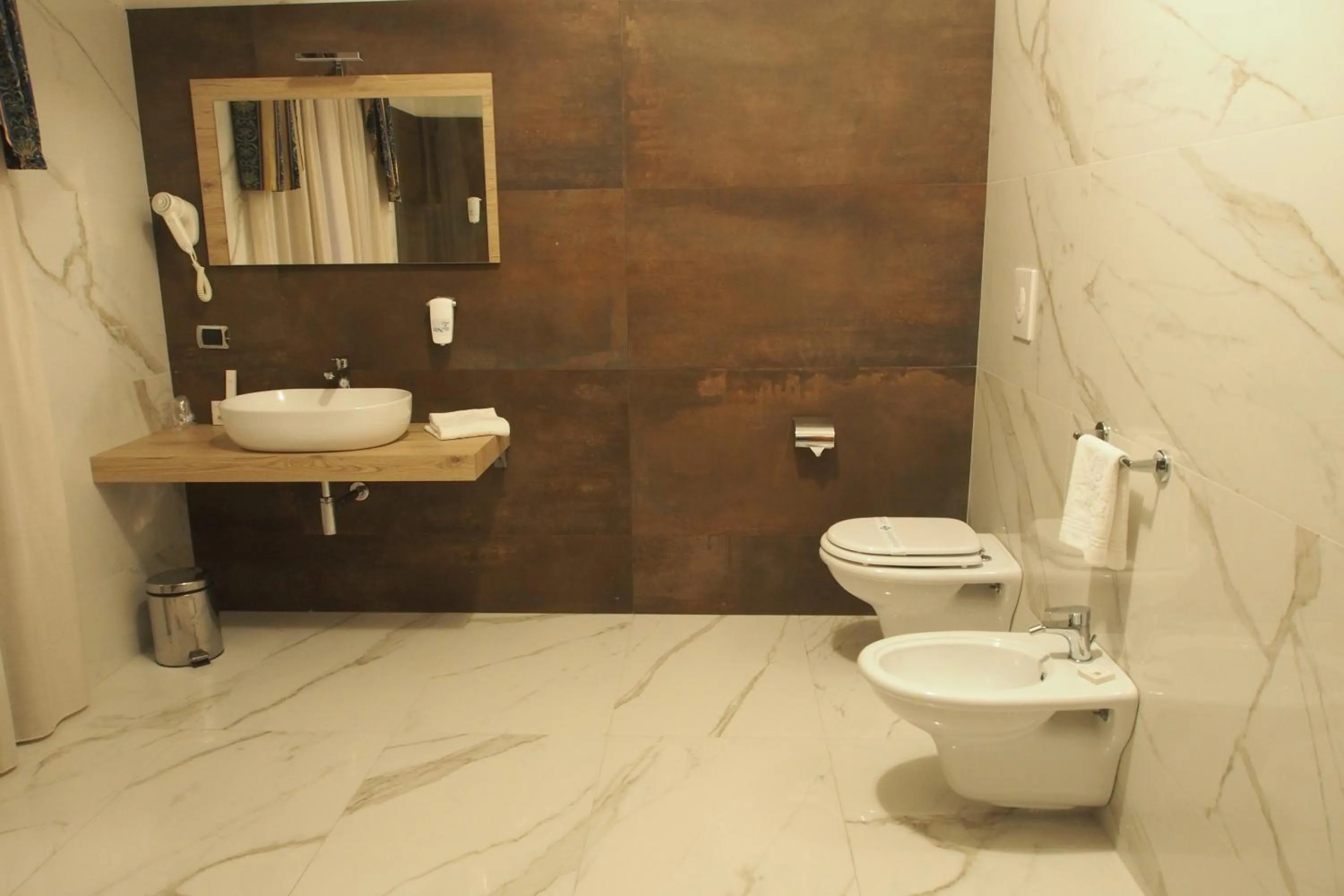 Bathroom in Bel Sito Hotel Due Torri