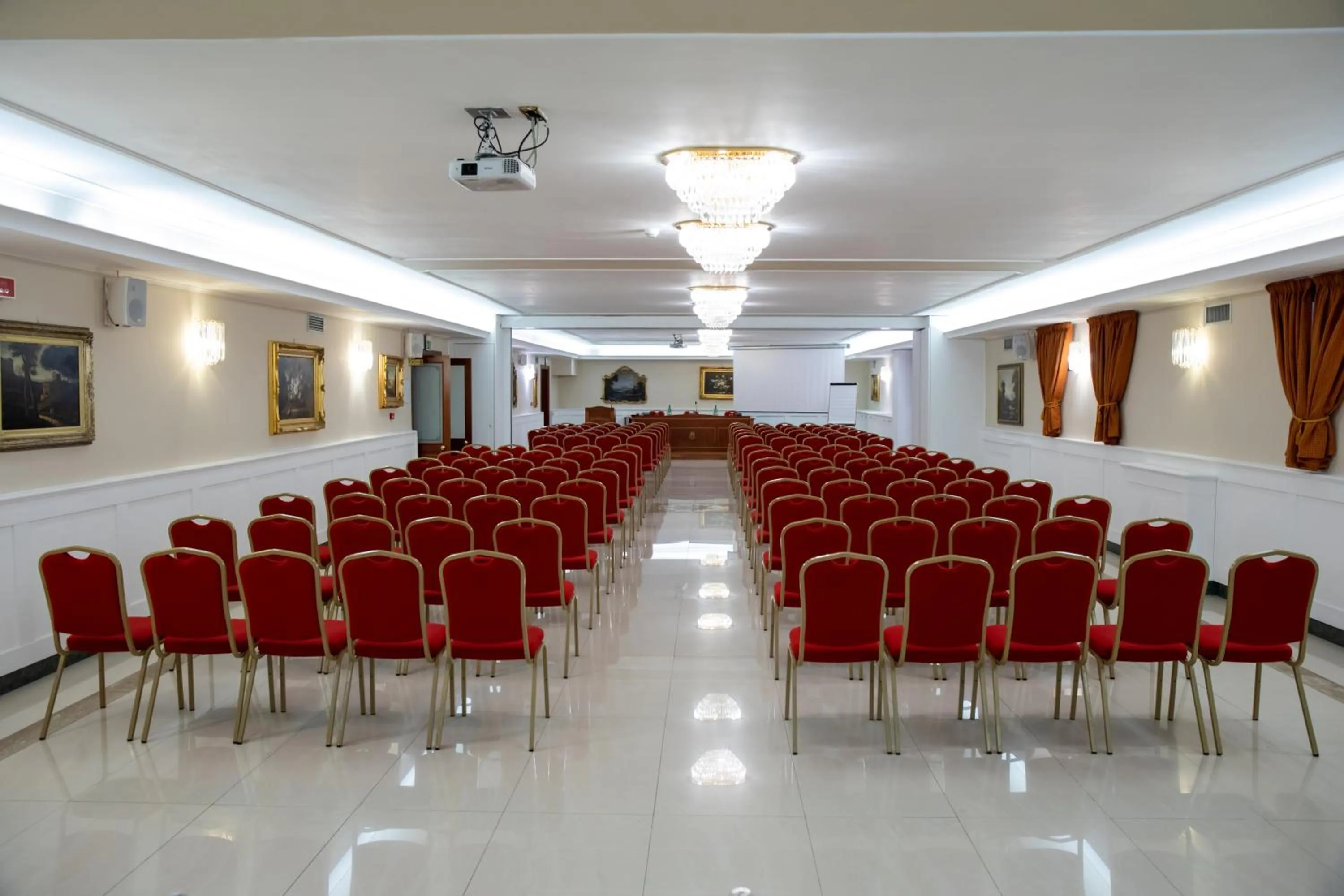 Business facilities in Bel Sito Hotel Due Torri