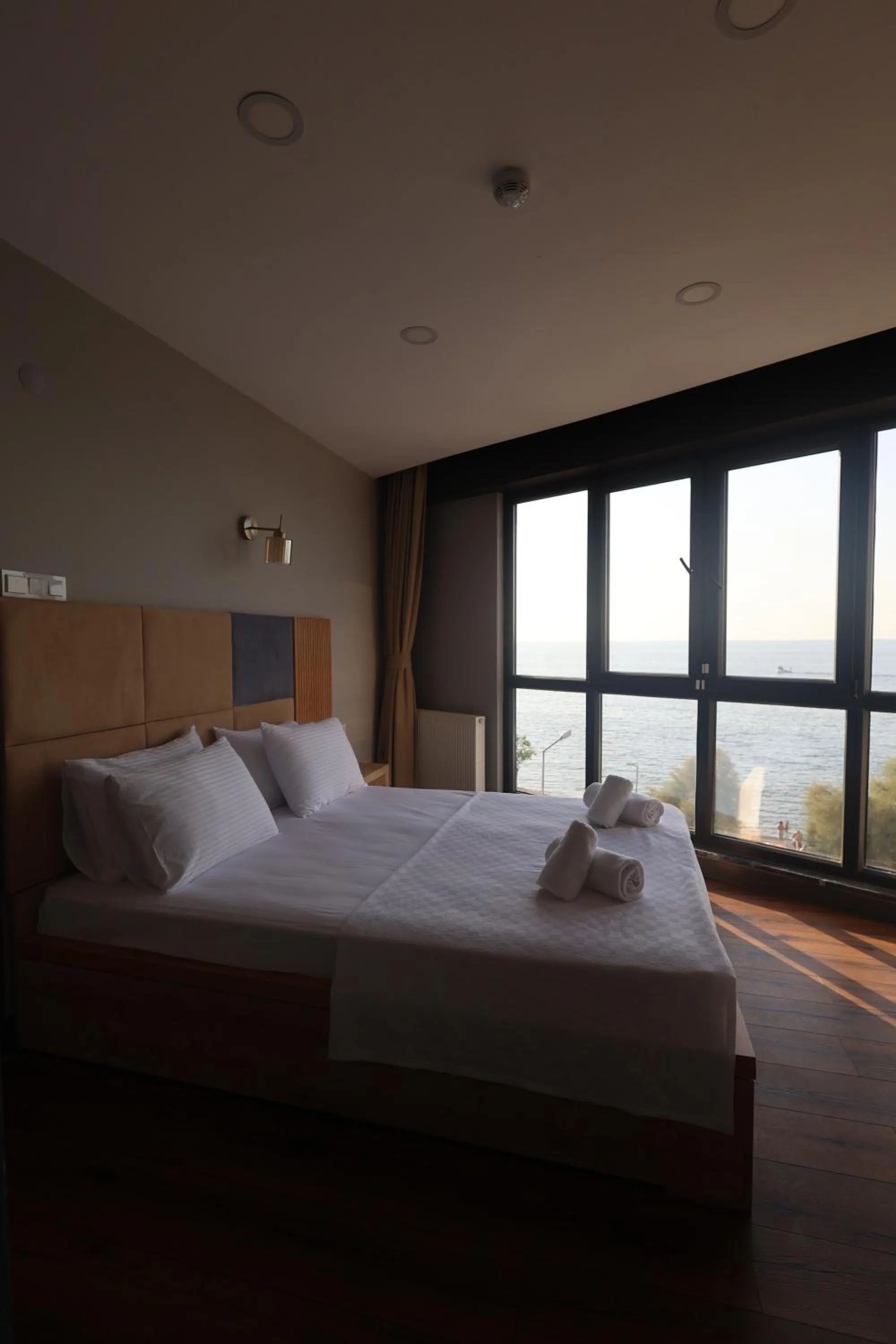 Bedroom, Bed in Taşliman Otel