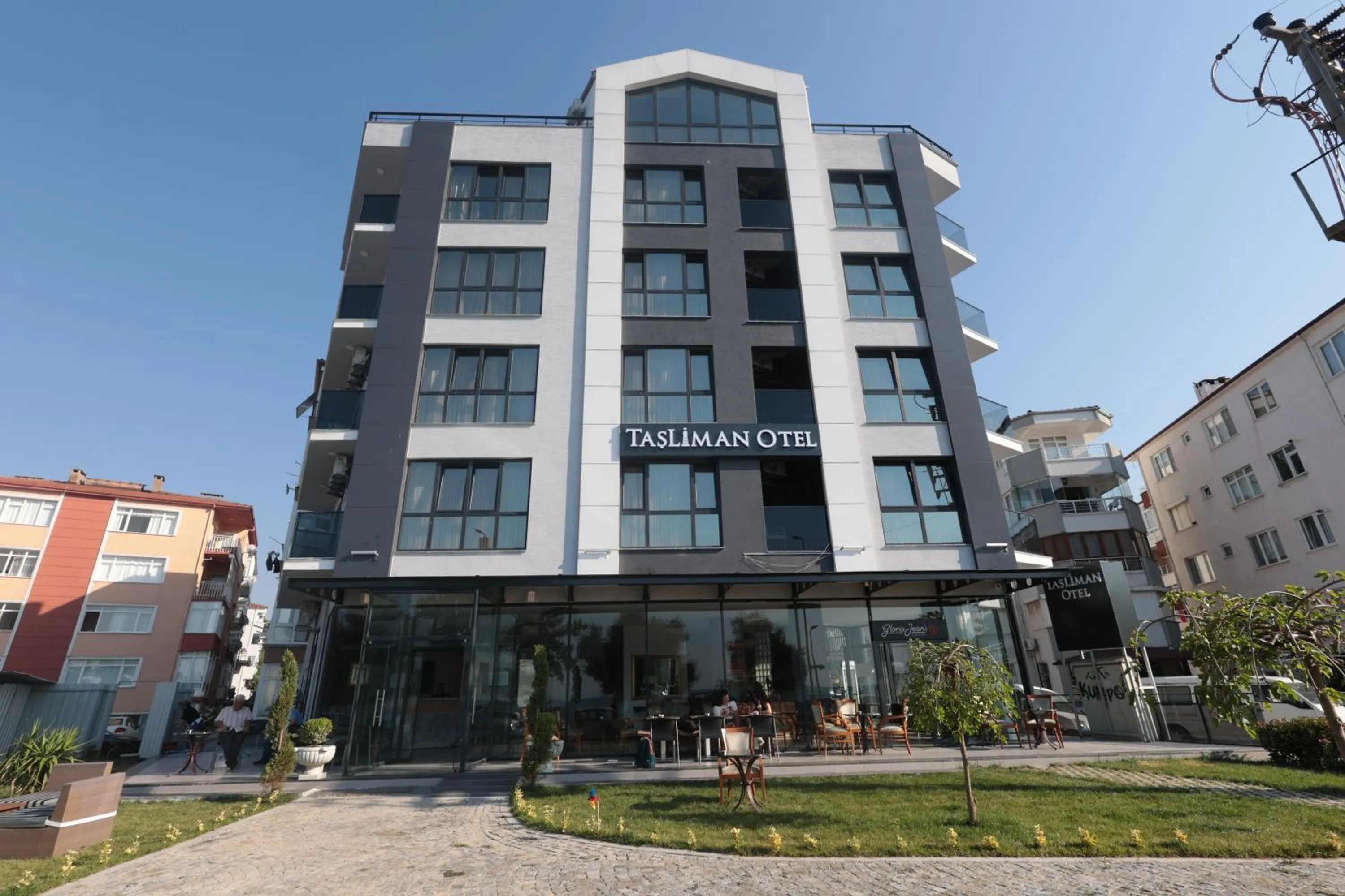Property building in Taşliman Otel