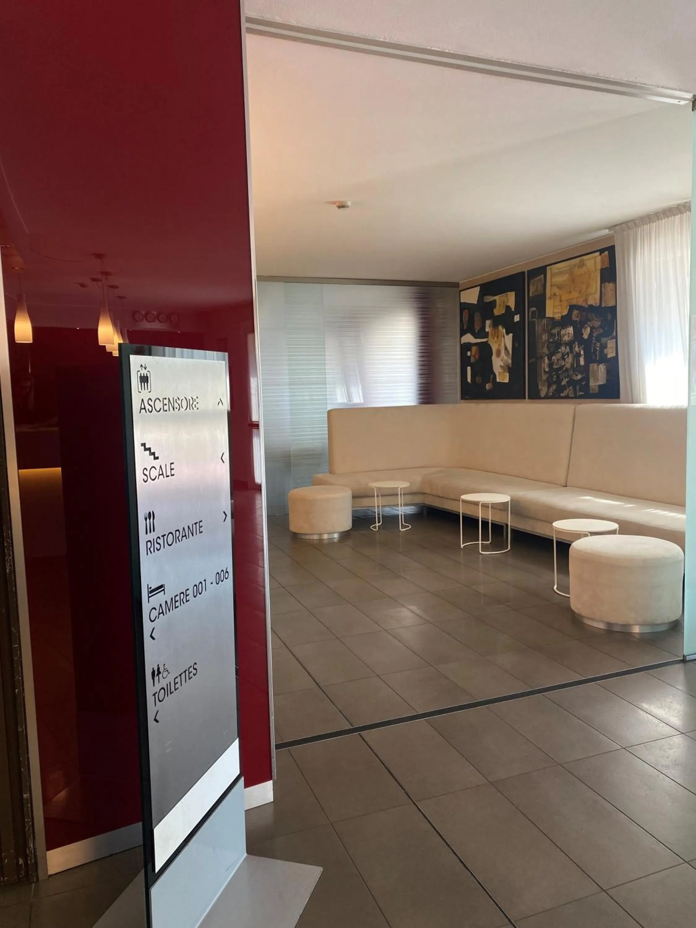 Lobby or reception in CAVALLO Hotel Noventa di Piave