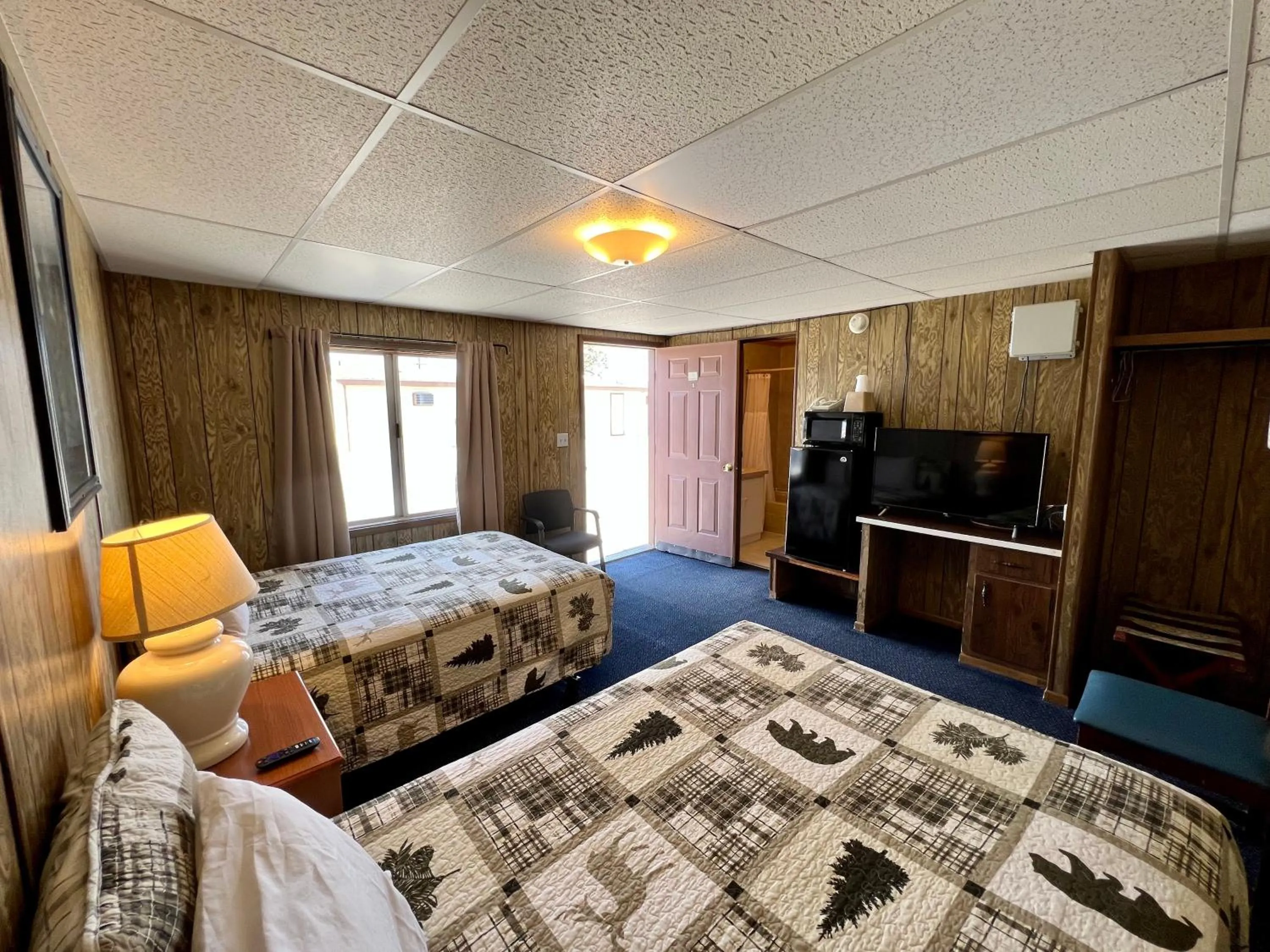 Bed in Border Inn Casino