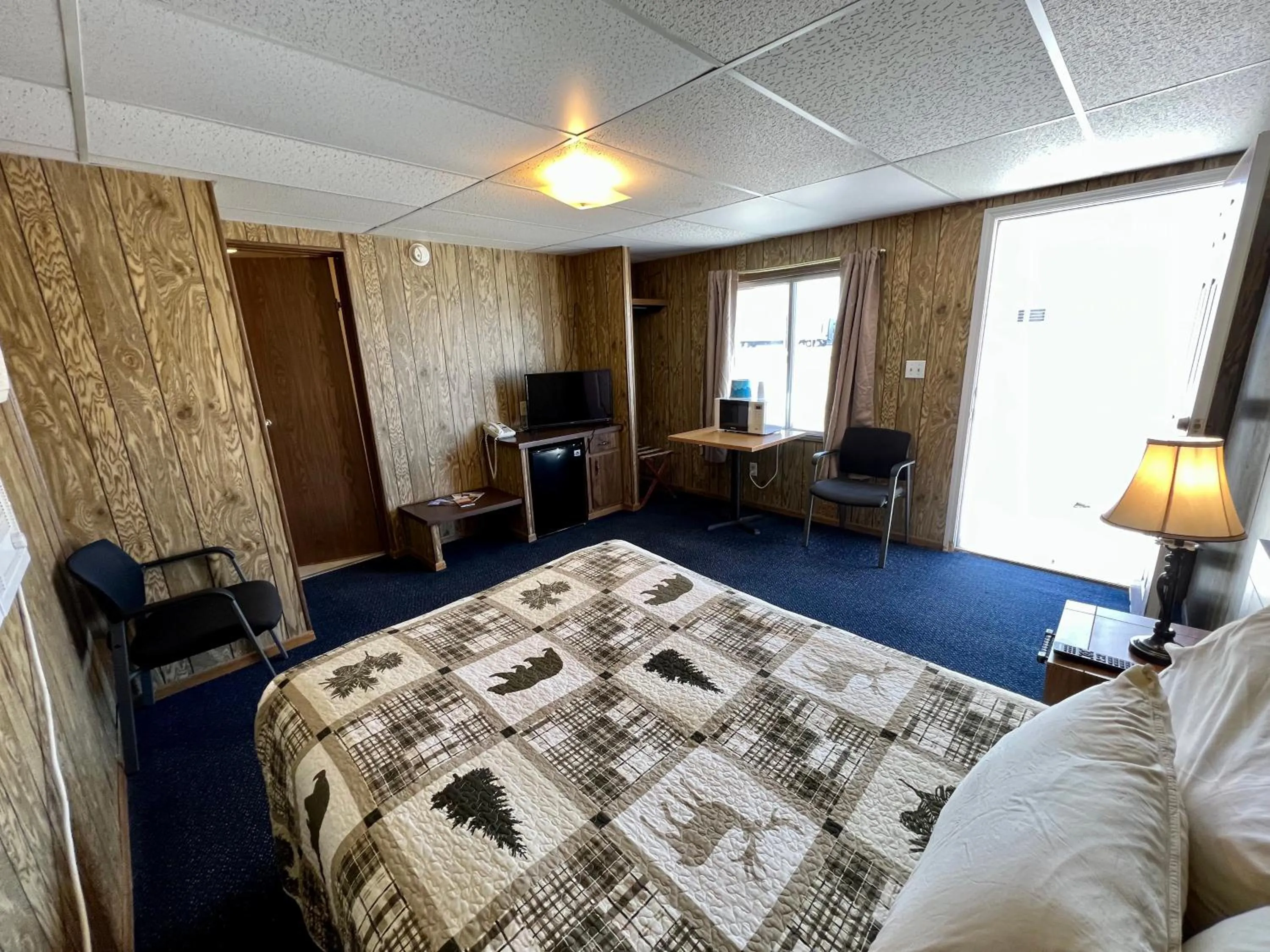 Bed in Border Inn Casino