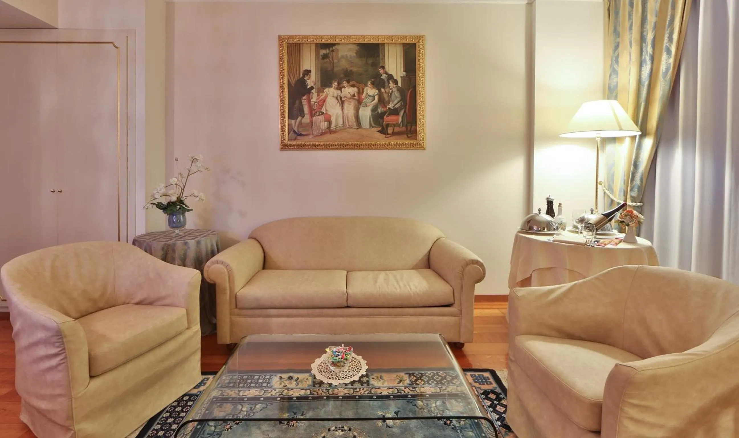 Bed in Best Western Hotel Globus City