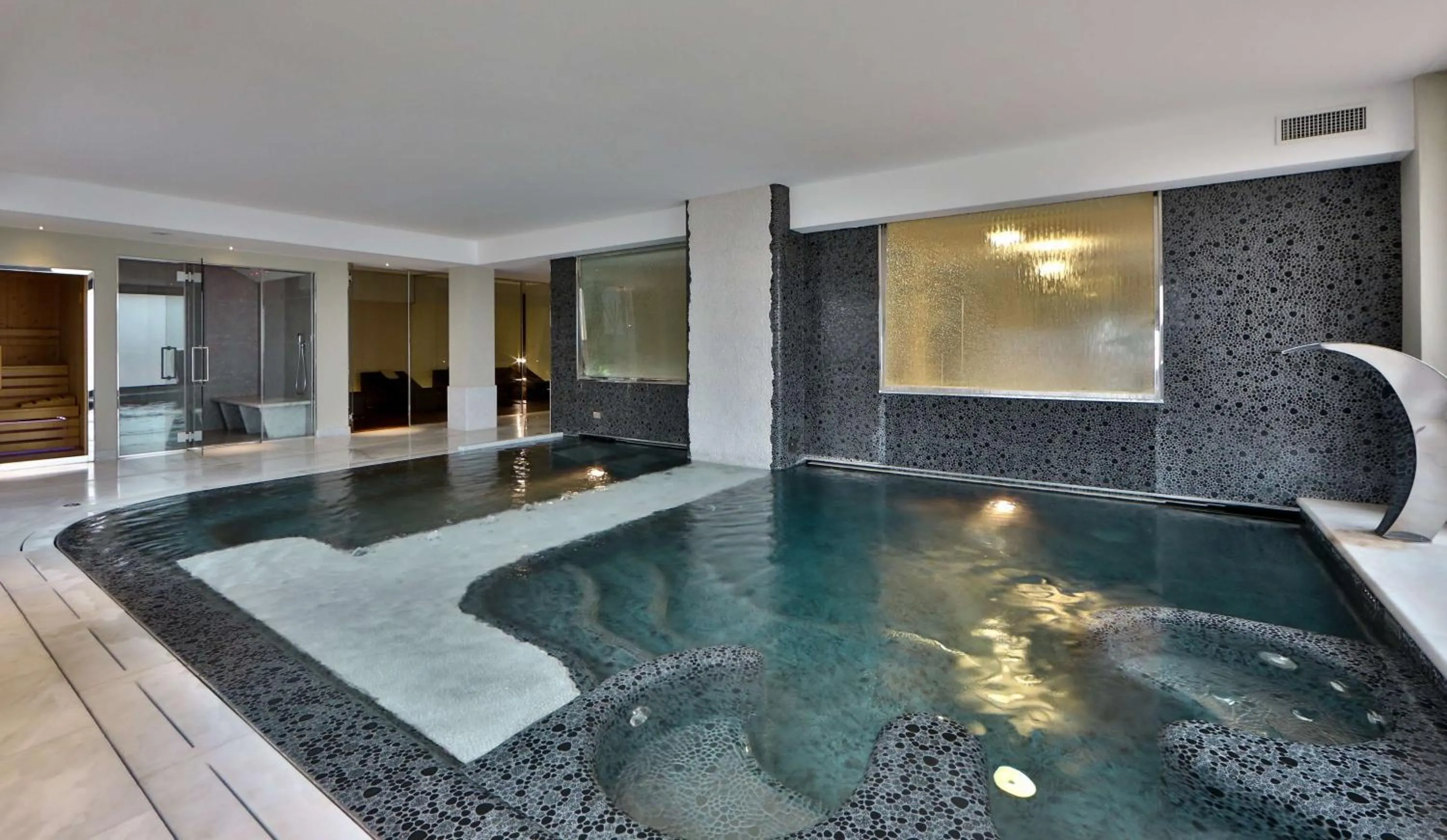 On site in Best Western Hotel Globus City