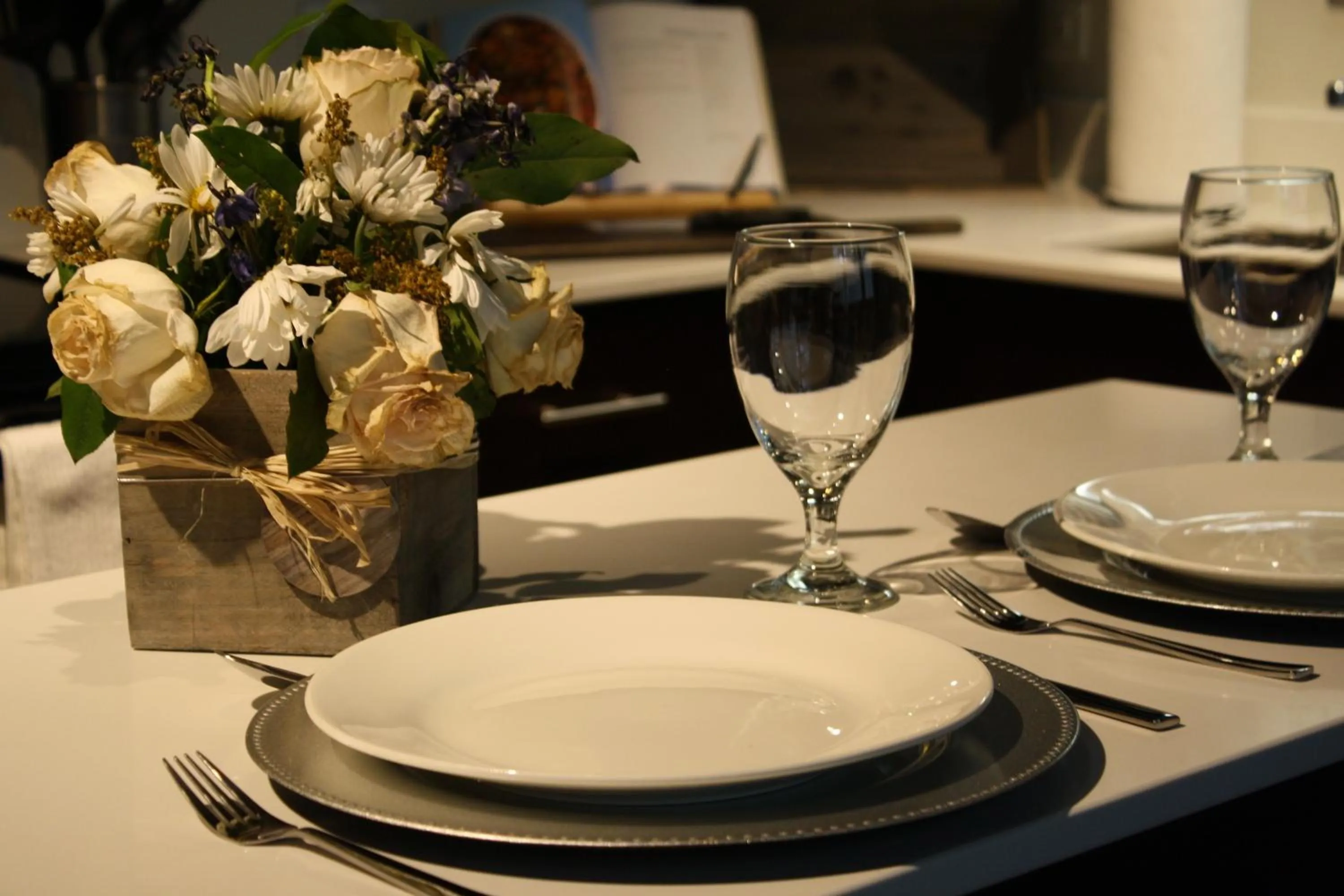 Food and drinks in Luxéry Stay Chicago - Themed Units! Close to Downtown, McCormick Place & Wintrust Arena