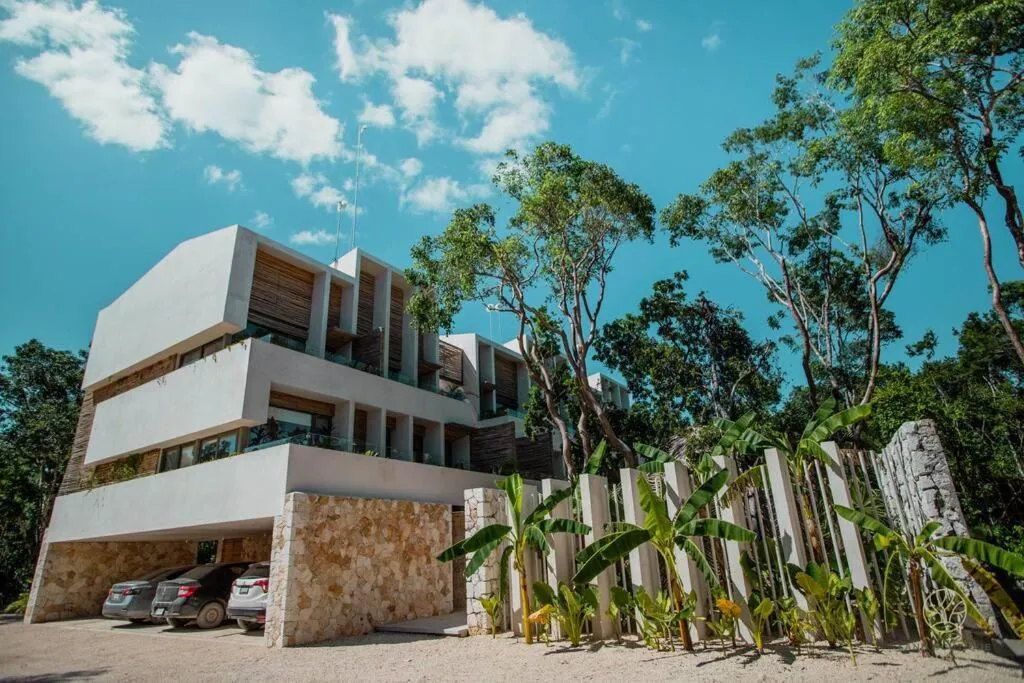 Property building in Spacious 2BR apt · Wide balcony w/tub & Yoga deck