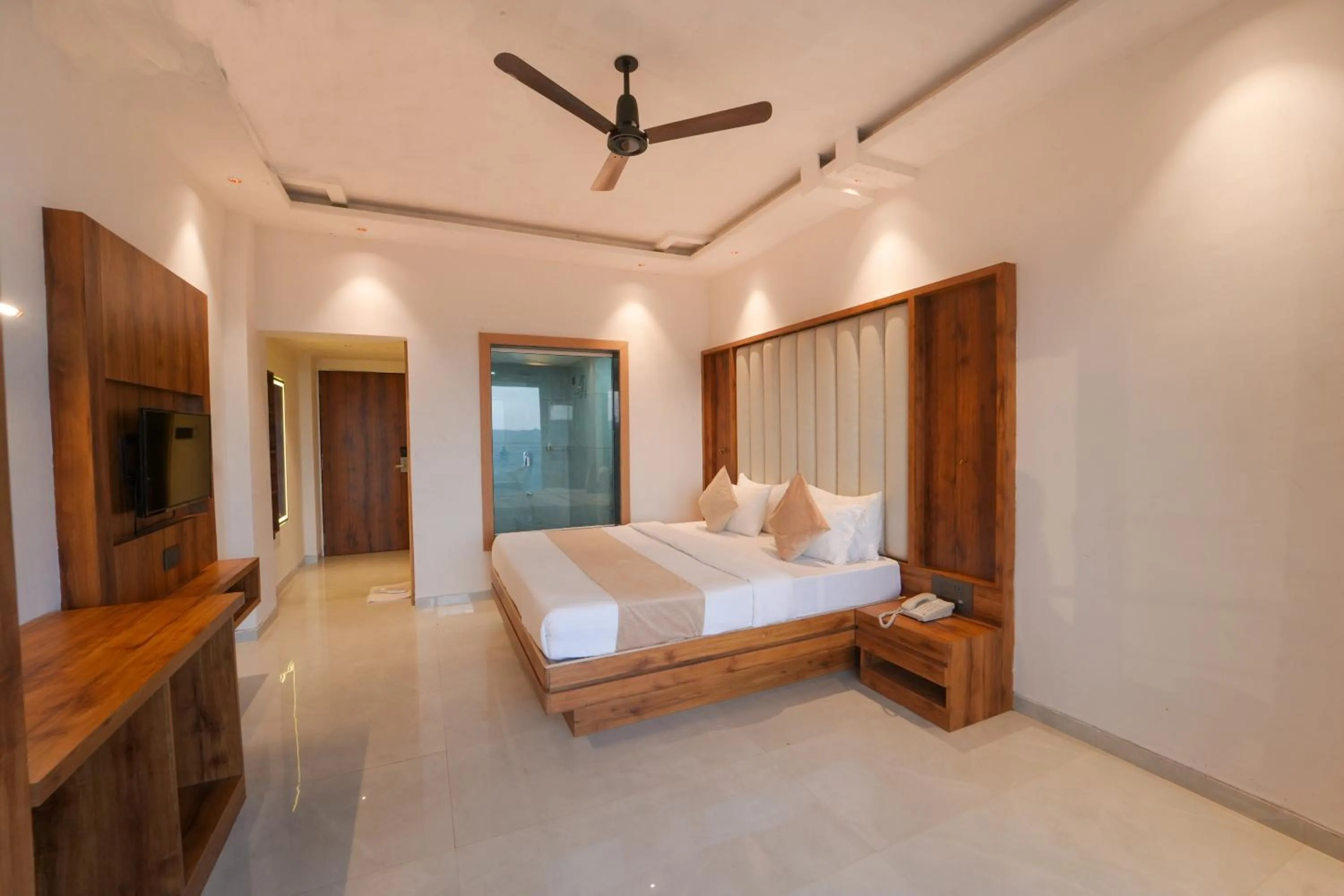 Bed in Strawberry King Resort