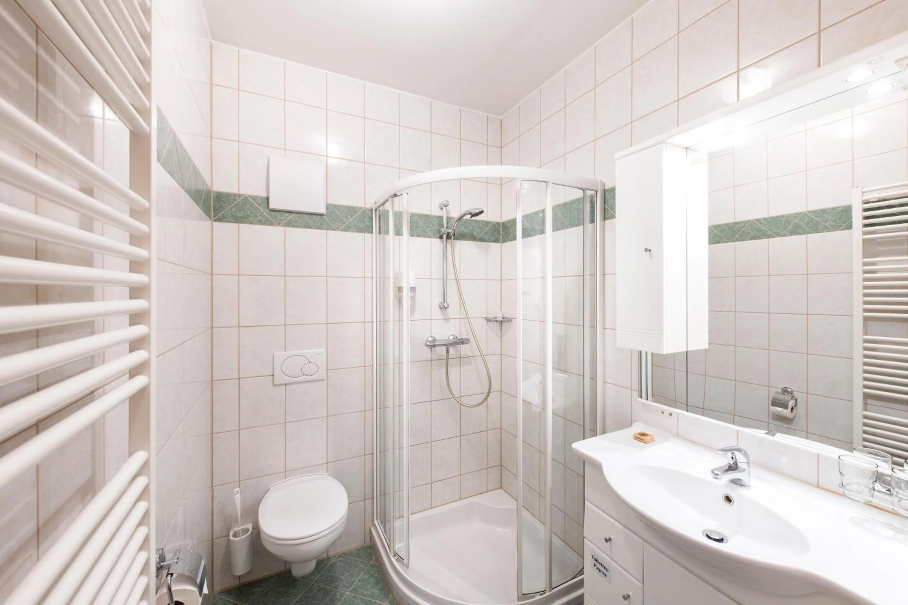 Bathroom in Hotel Altneudörflerhof