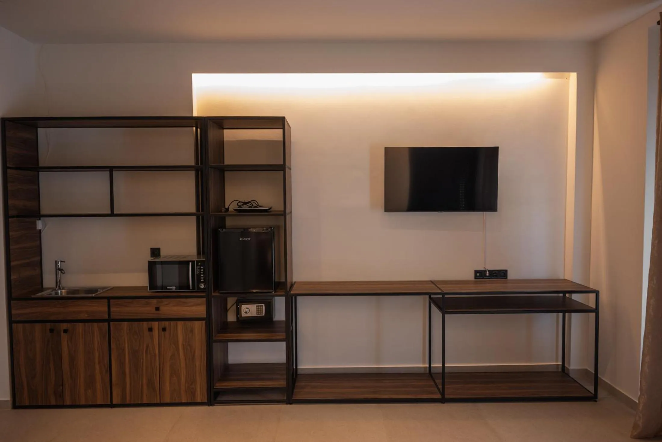 TV and multimedia in Salt Boutique Hotel