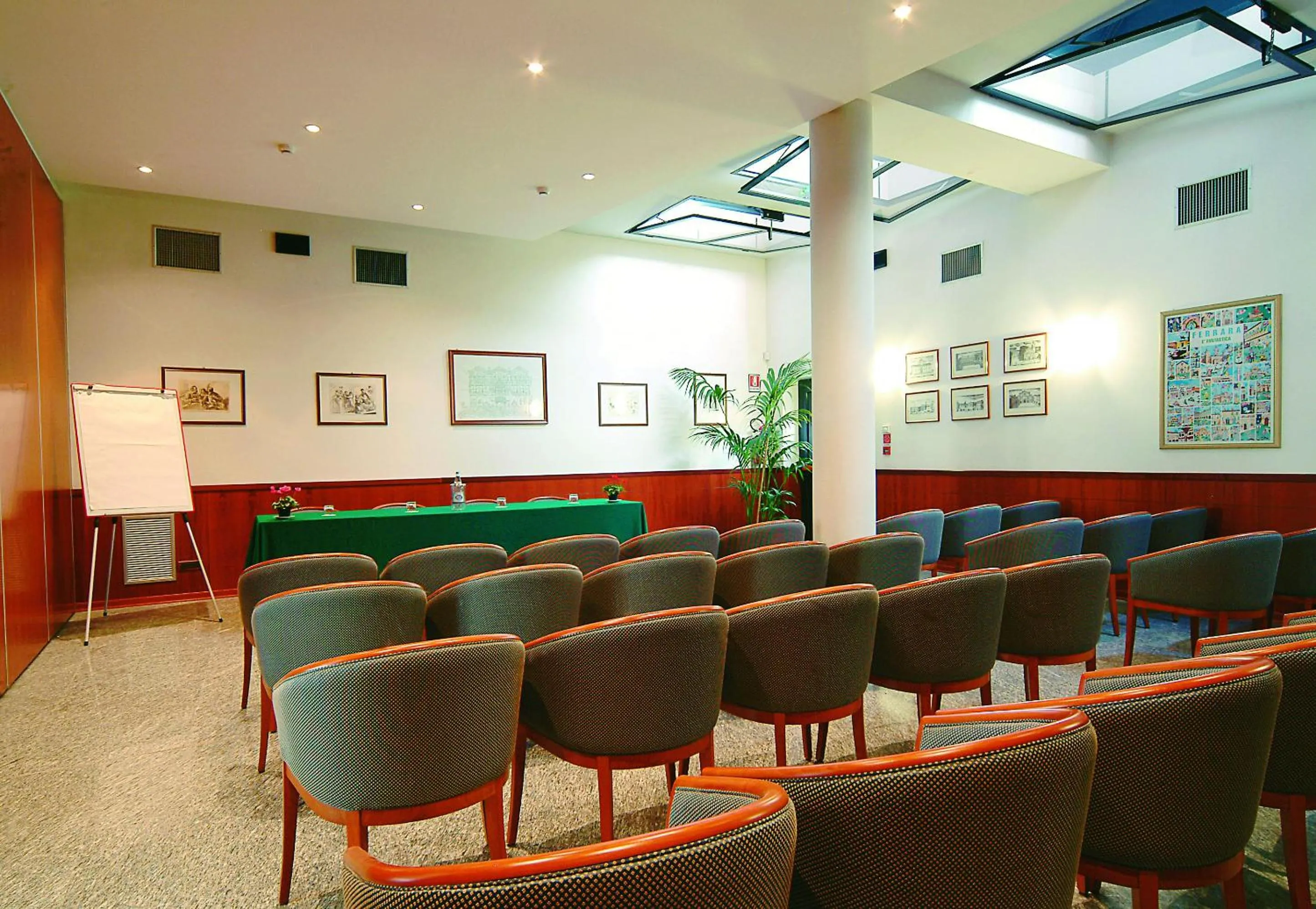 Business facilities in Hotel Il Duca d'Este