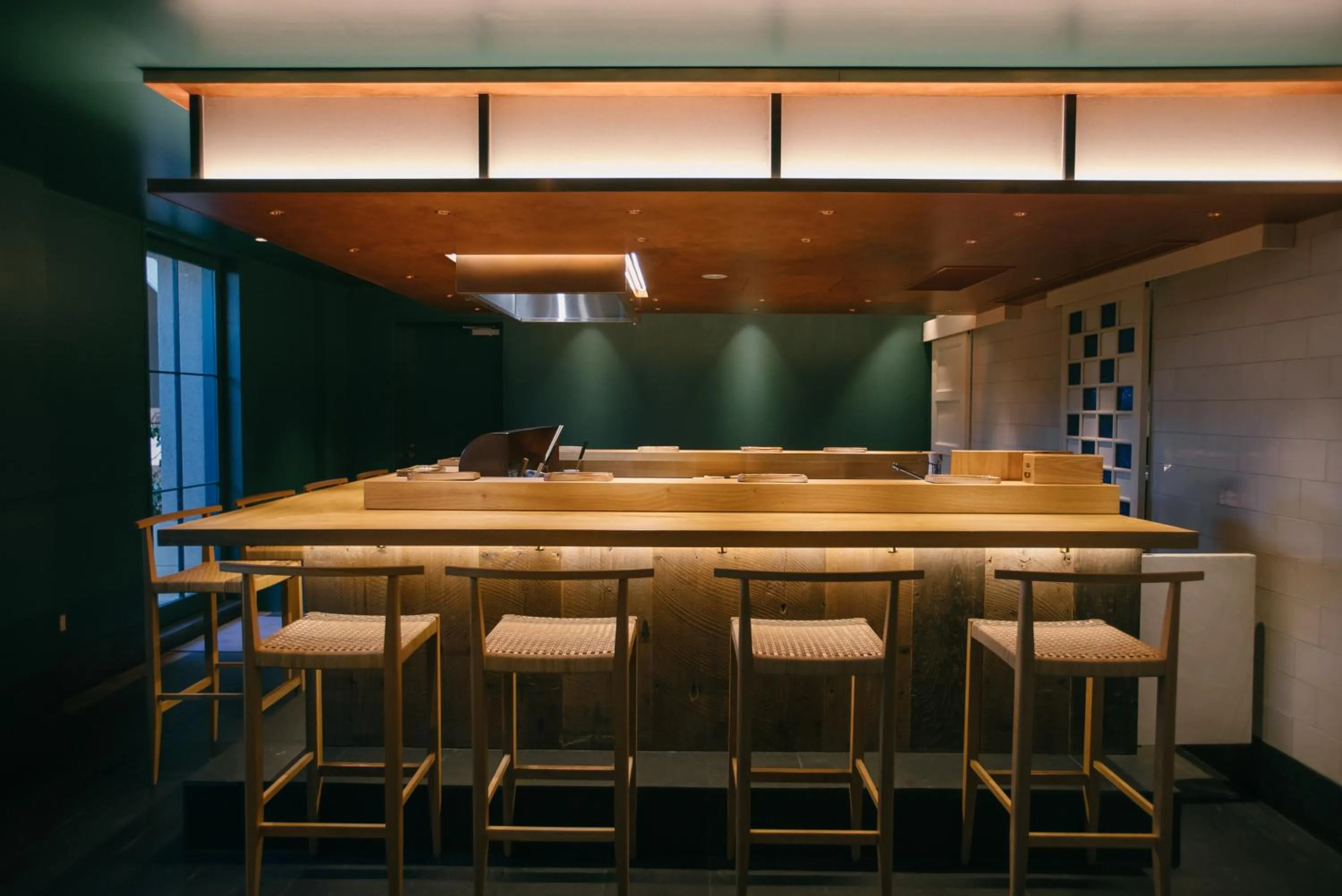 Property building in Marufukuro