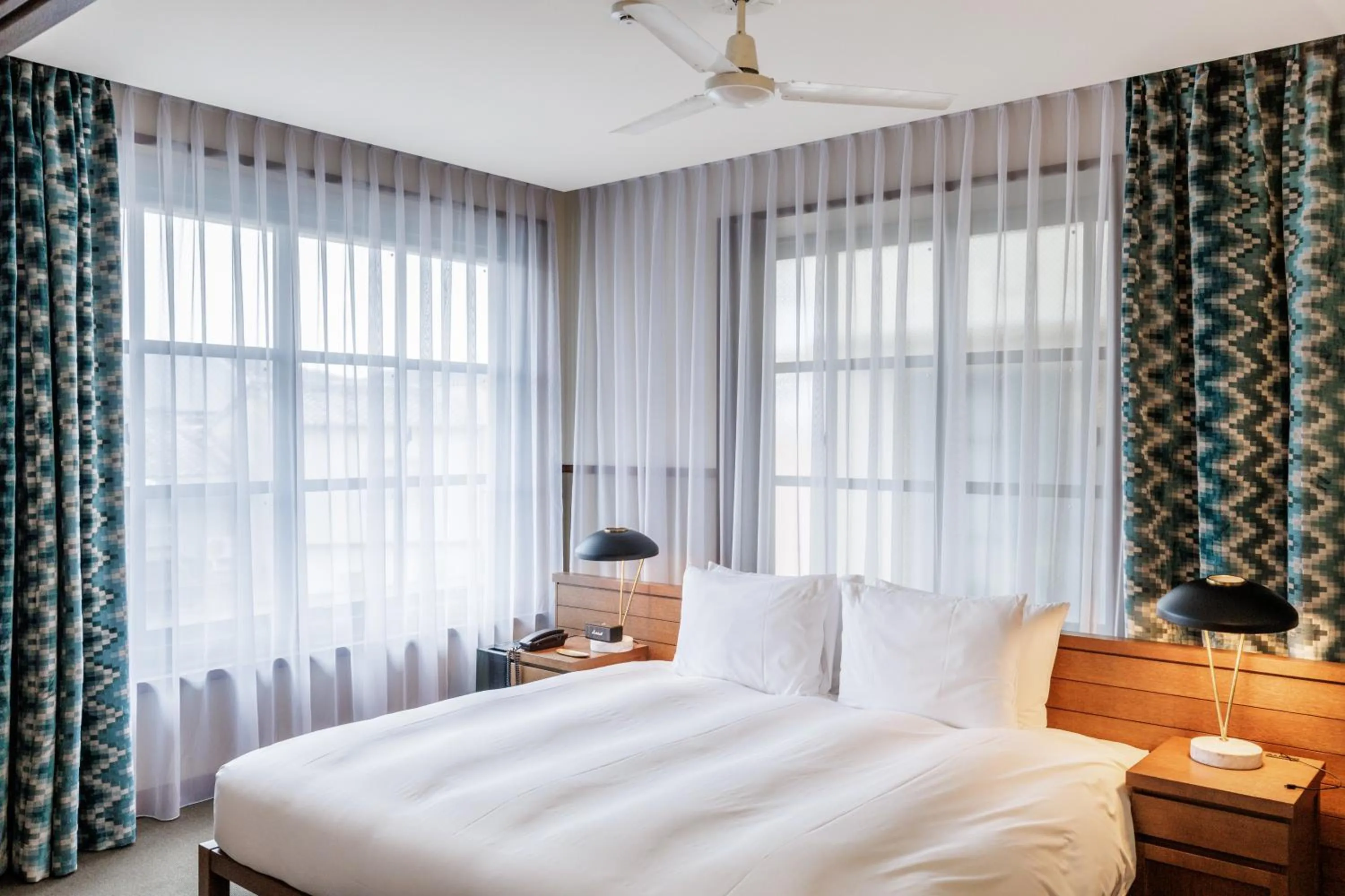 Photo of the whole room, Bed in Marufukuro