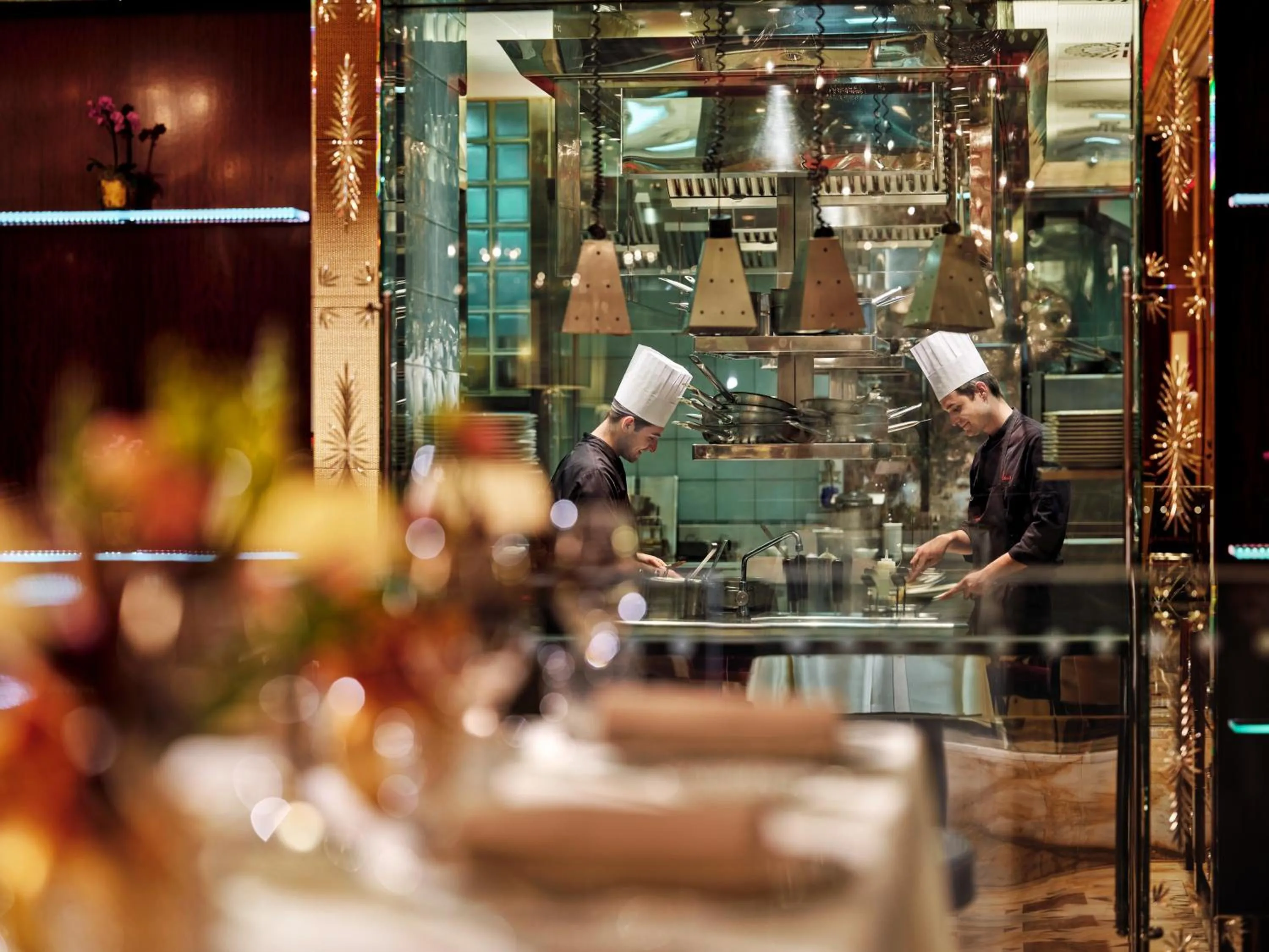 Restaurant/places to eat in Hotel Principe Di Savoia - Dorchester Collection