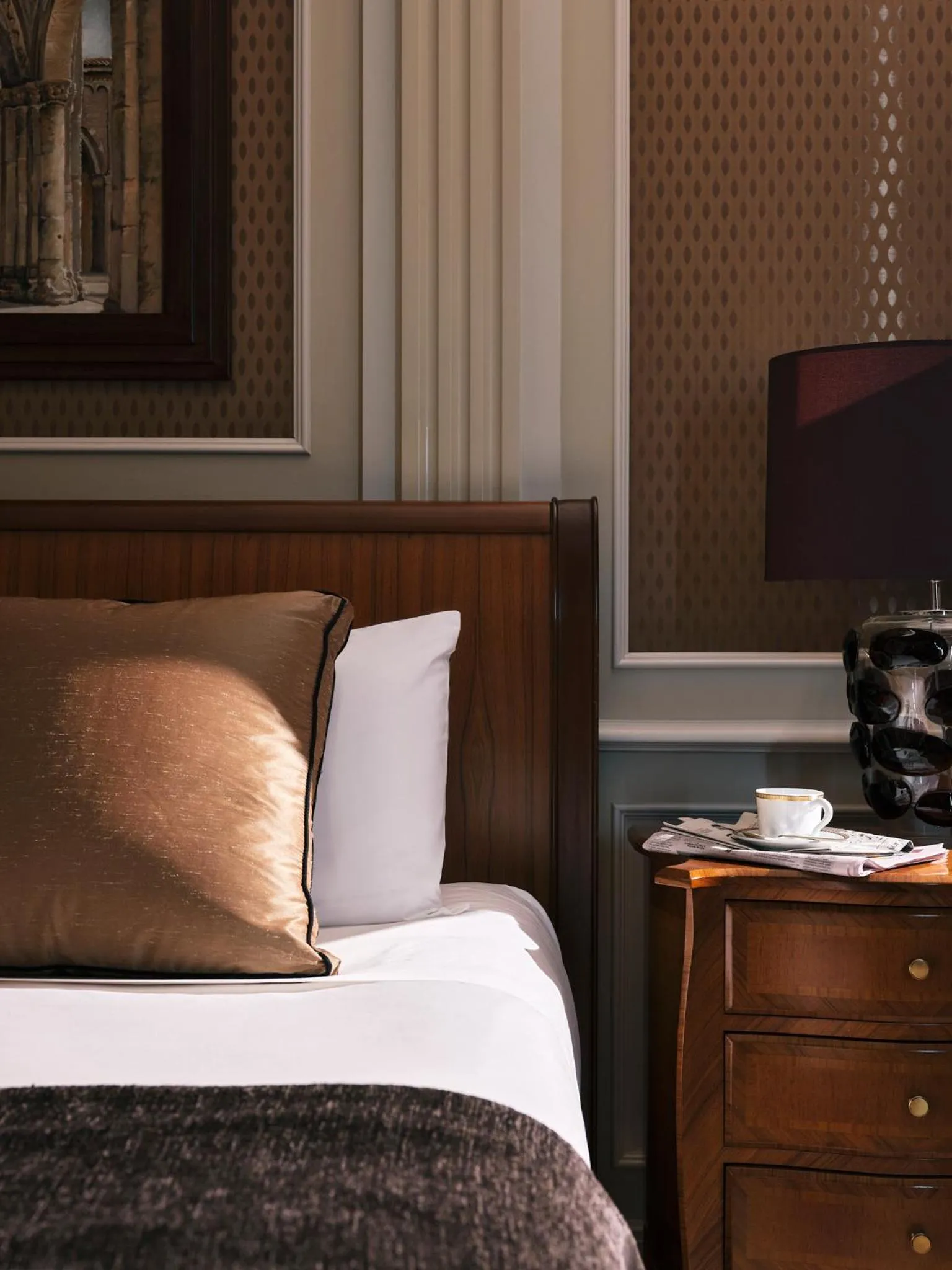 Bed in Hotel Principe Di Savoia - Dorchester Collection