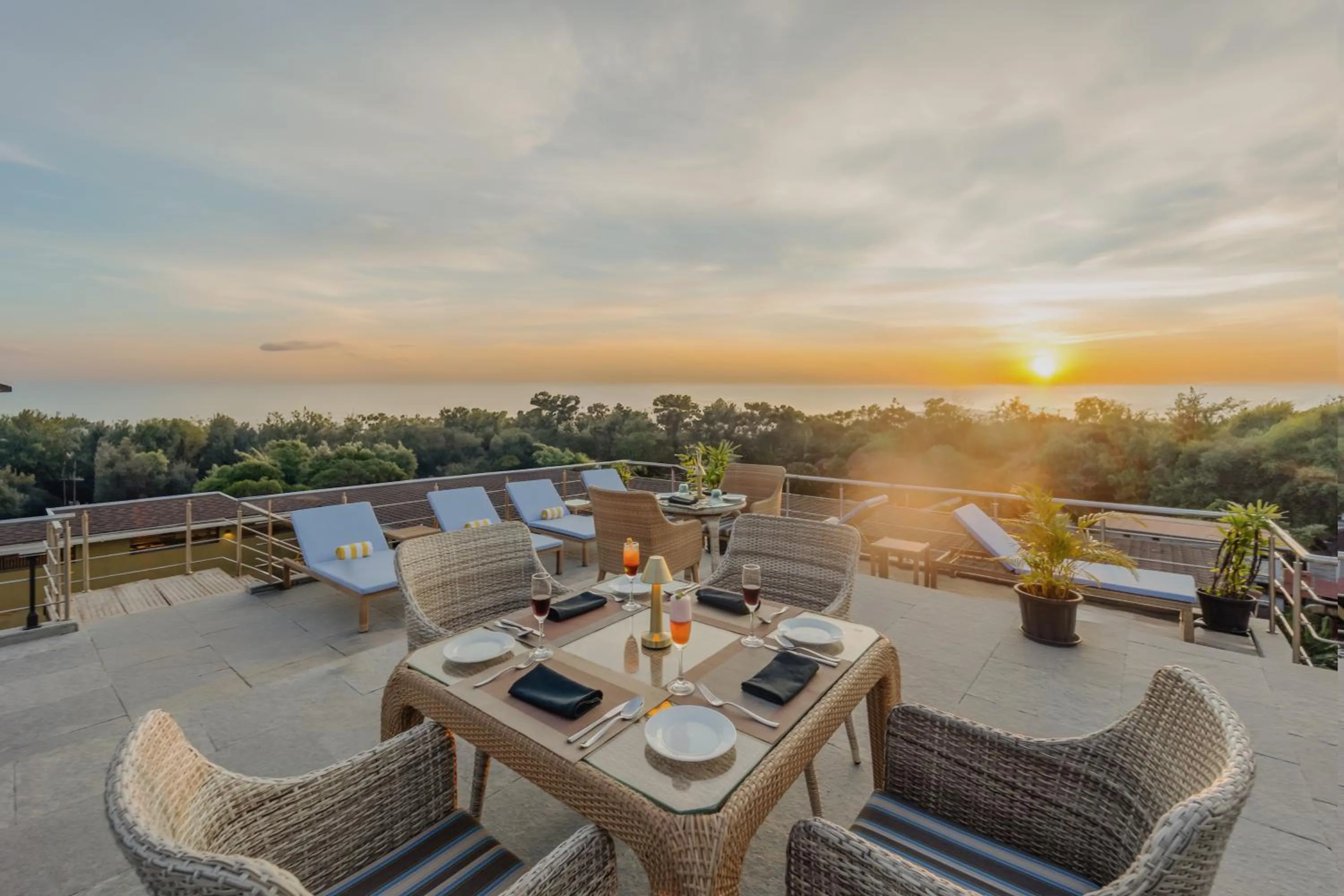 Balcony/Terrace in The Acacia Hotel & Spa