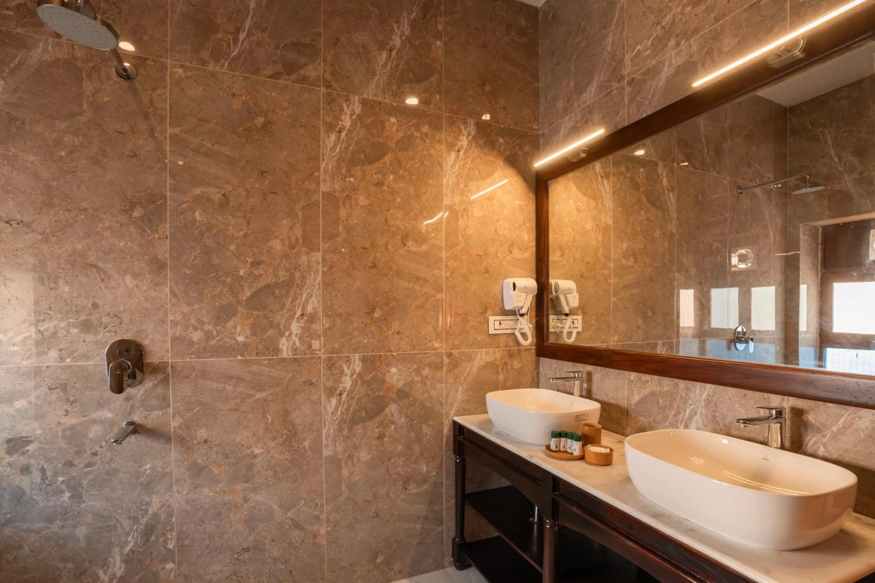 Shower in Hotel Helsinki House