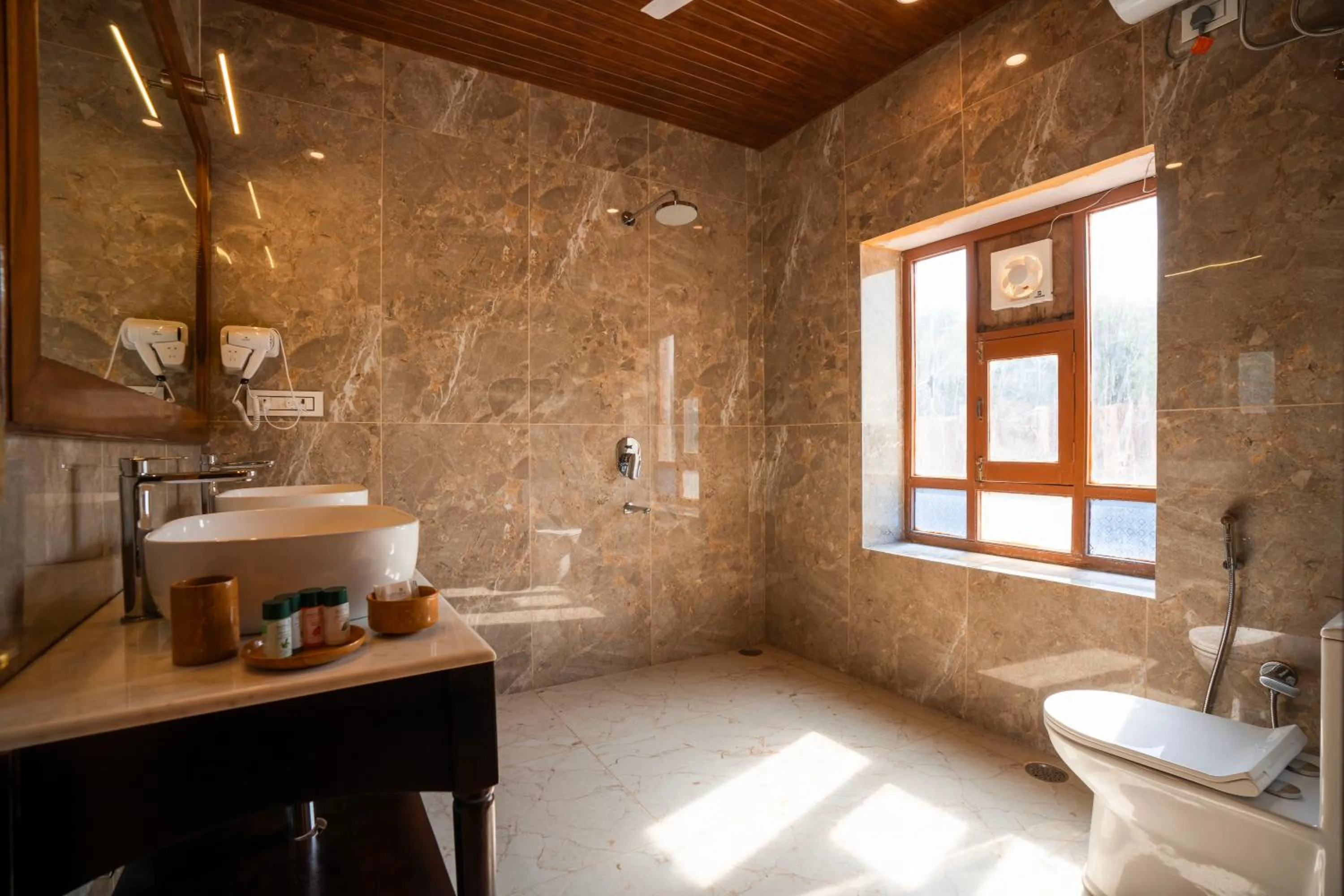 Shower in Hotel Helsinki House