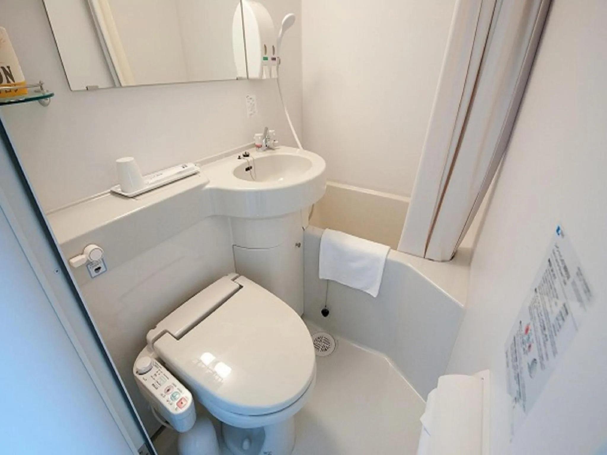 Shower in Super Hotel Hida Takayama