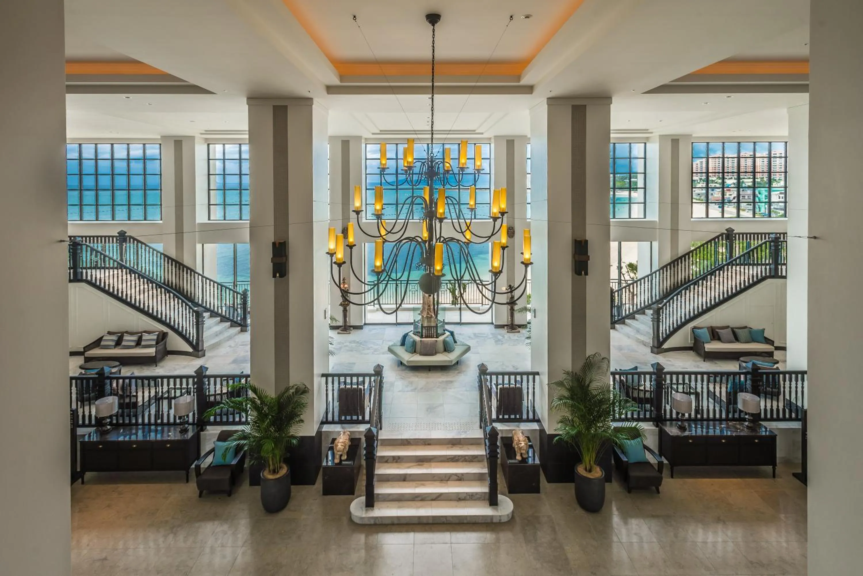 Restaurant/places to eat in Hotel Monterey Okinawa Spa & Resort