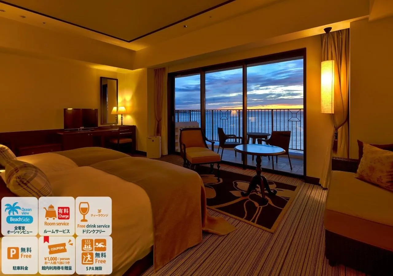 Photo of the whole room, Bed in Hotel Monterey Okinawa Spa & Resort