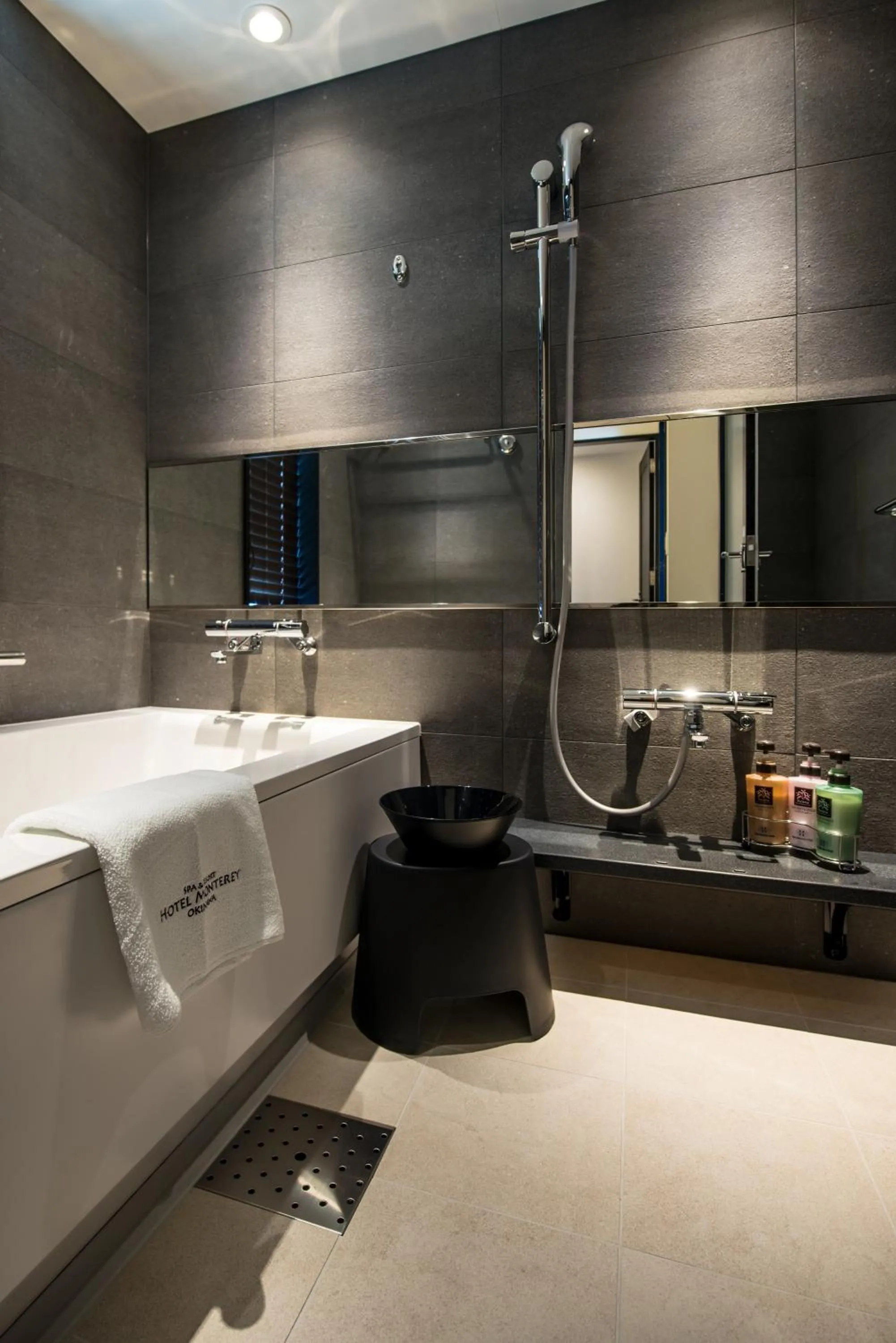 Bathroom in Hotel Monterey Okinawa Spa & Resort