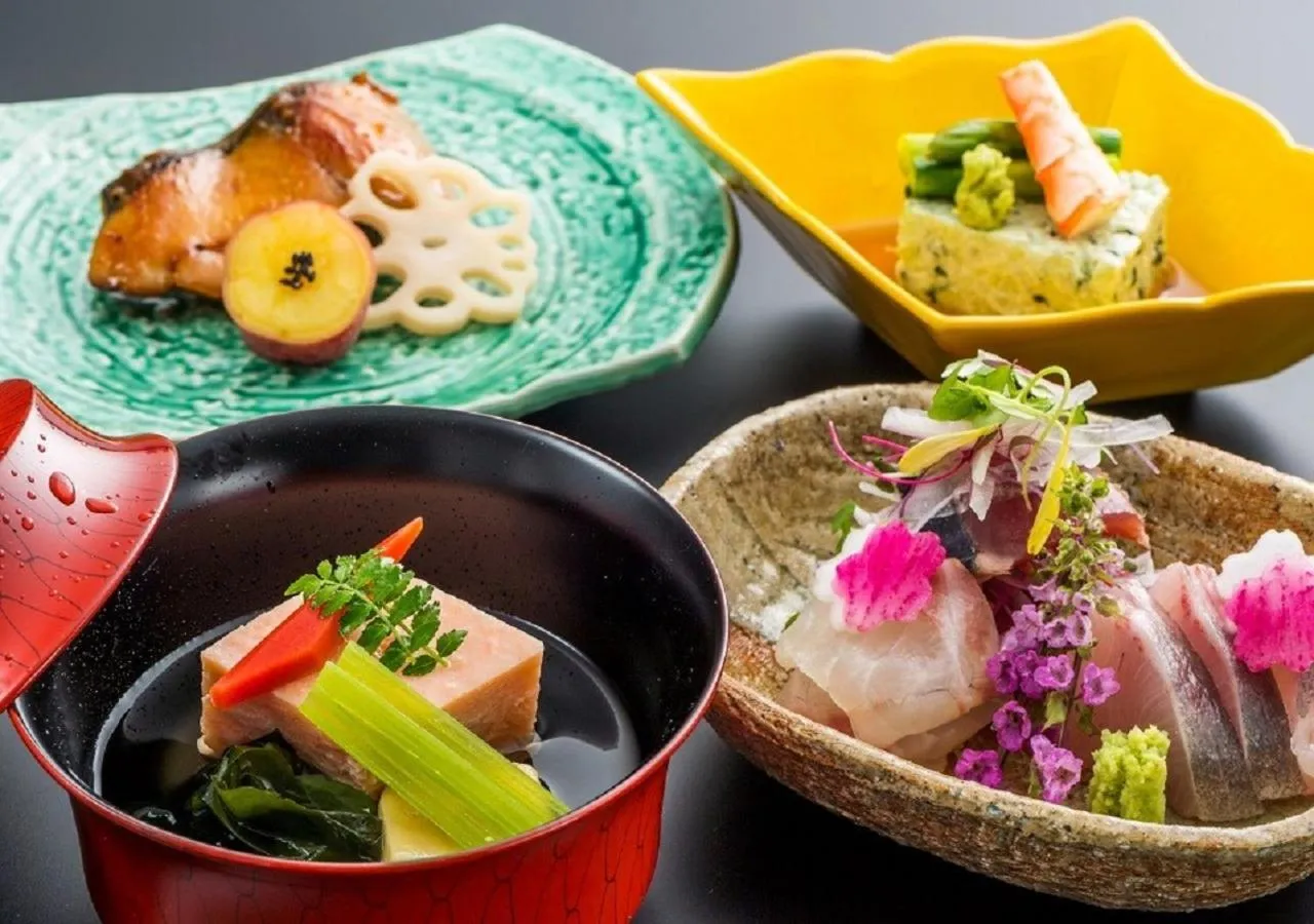 Restaurant/places to eat in Hotel Monterey Okinawa Spa & Resort