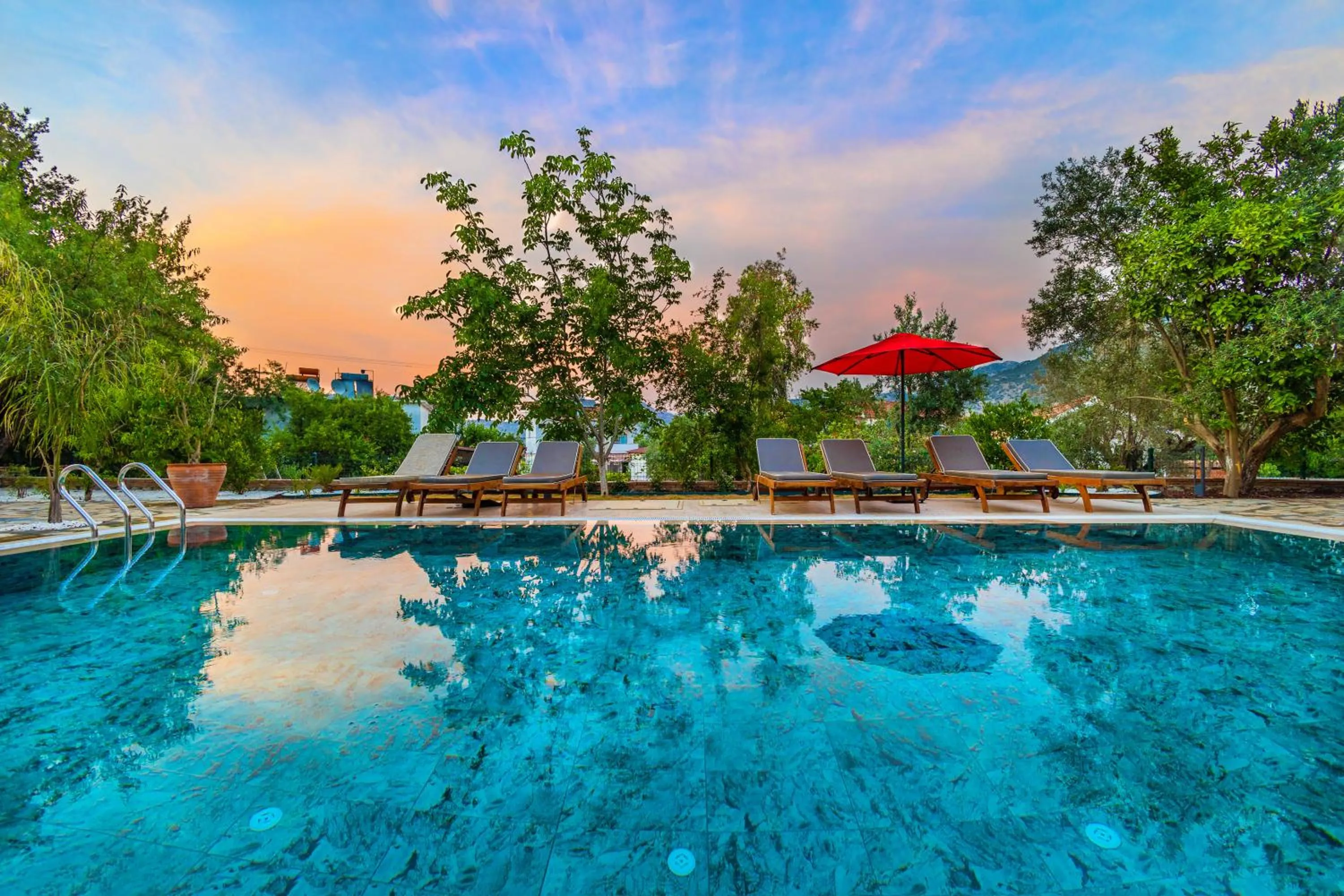 Swimming pool in Elizya Boutique Hotel