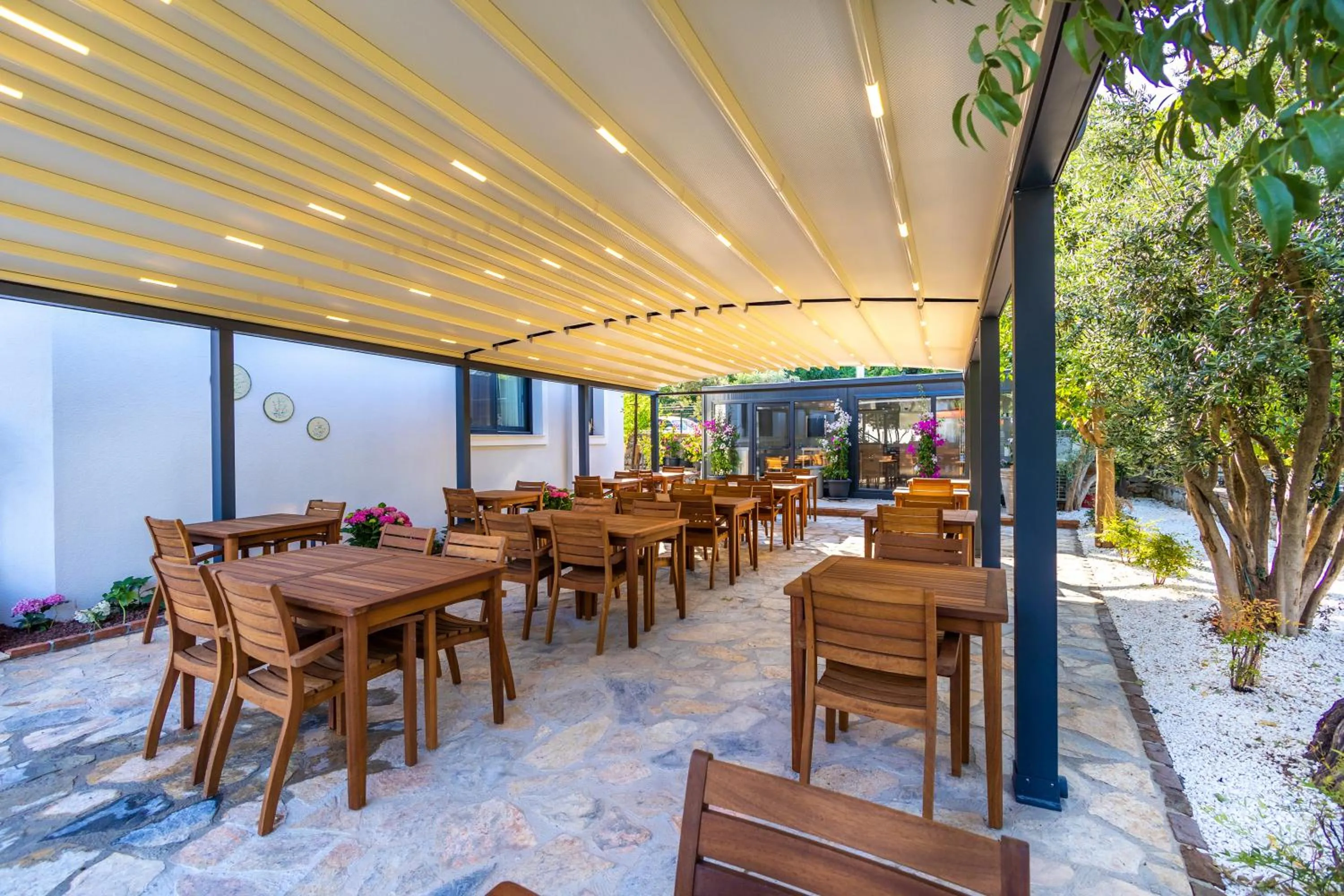 Dining area in Elizya Boutique Hotel