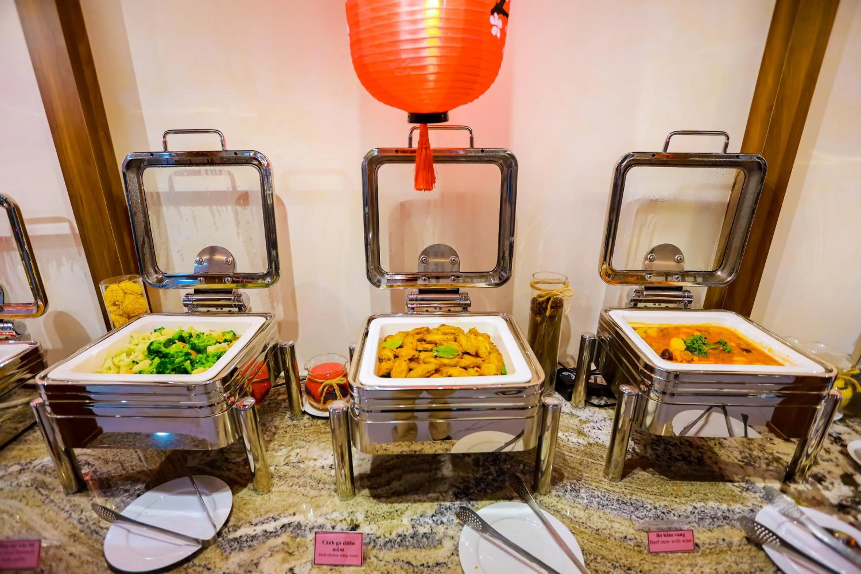 Restaurant/places to eat in The King Hotel - Condotel Thai Nguyen