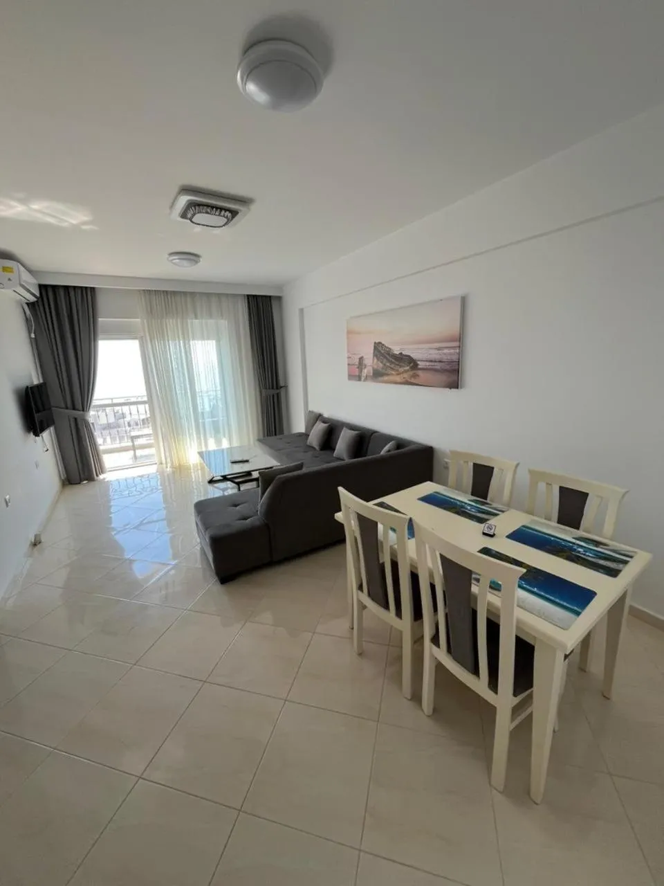 PARADISE APARTMENT
