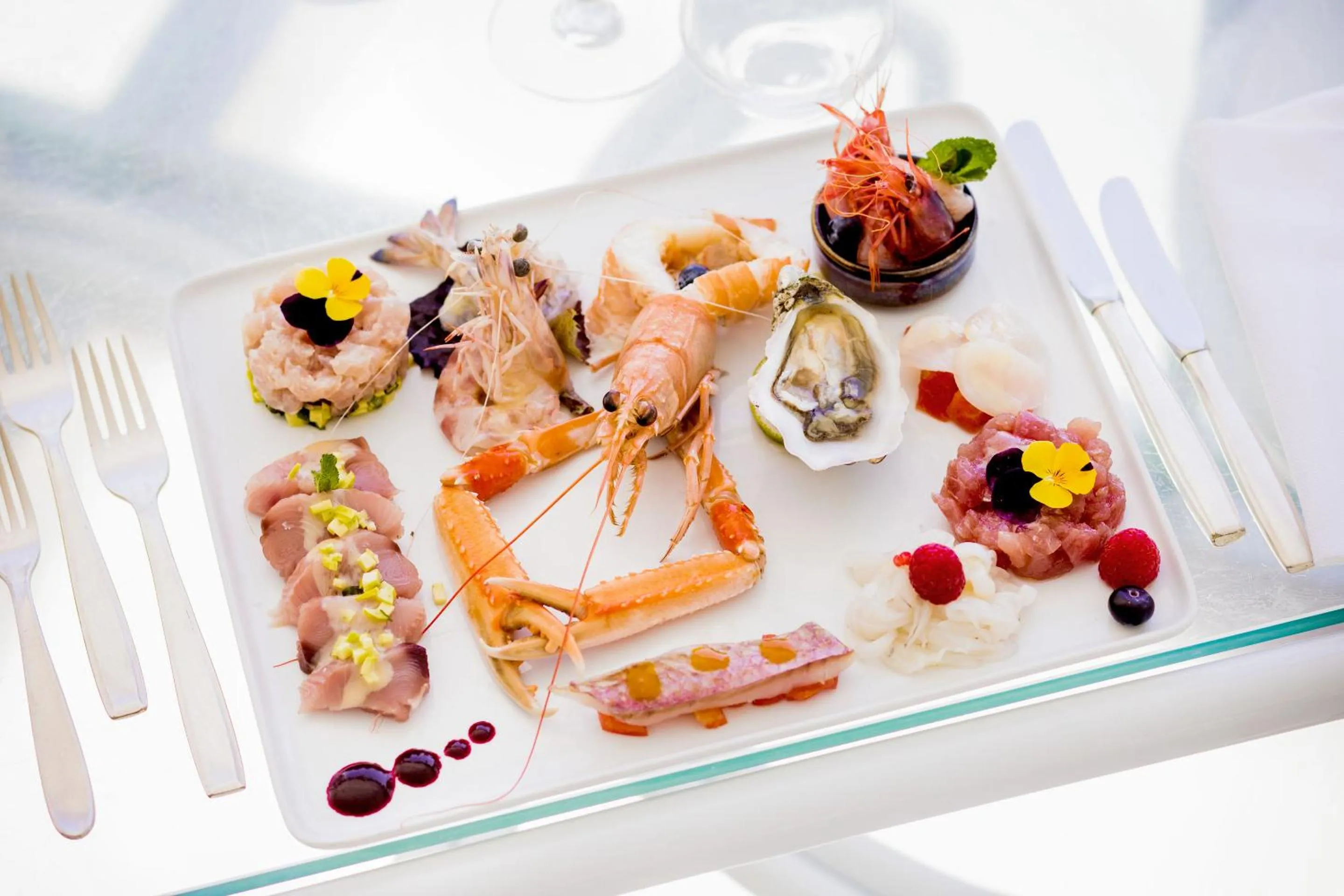 Restaurant/places to eat in Hotel Caravelle Thalasso & Wellness