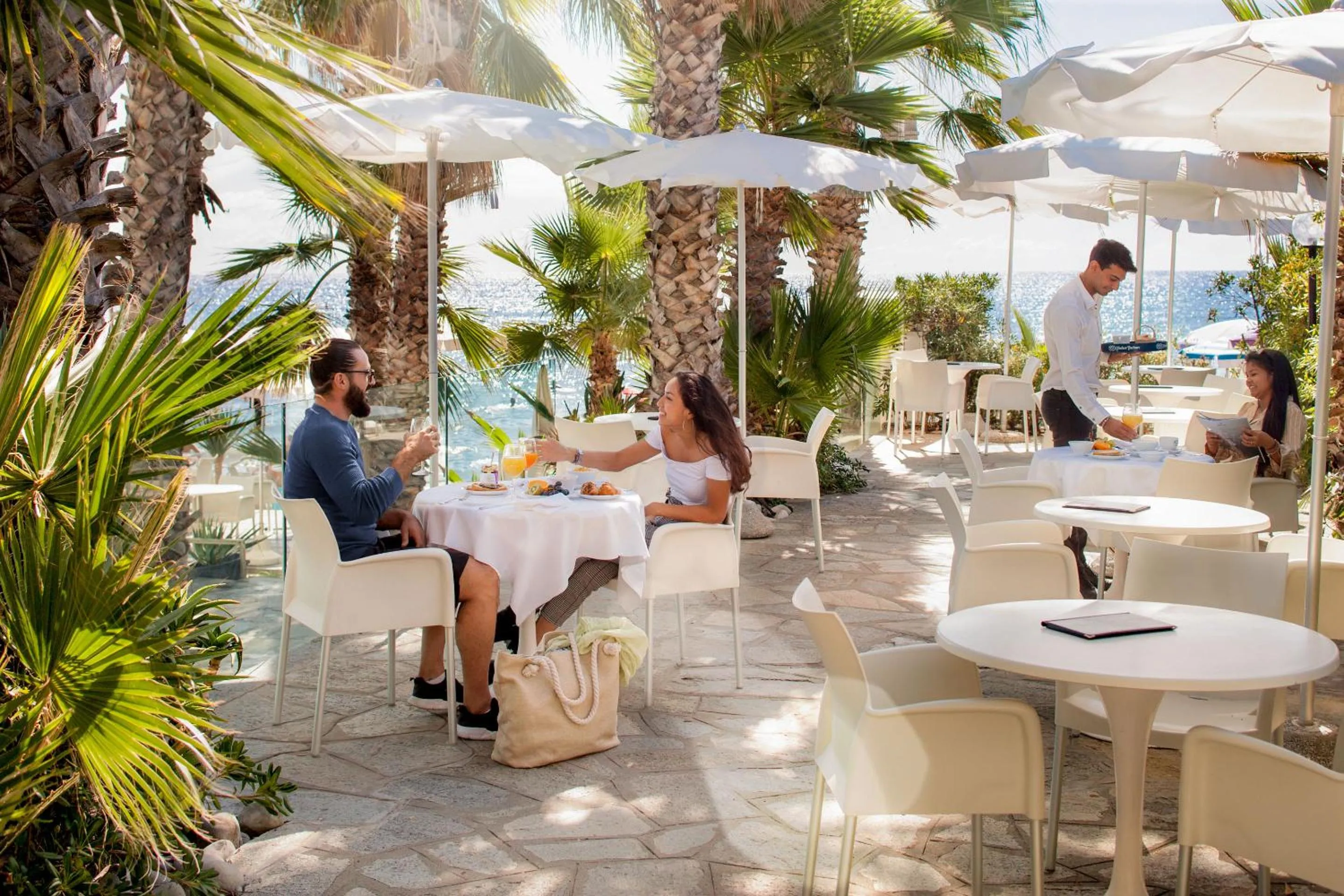 Restaurant/places to eat in Hotel Caravelle Thalasso & Wellness