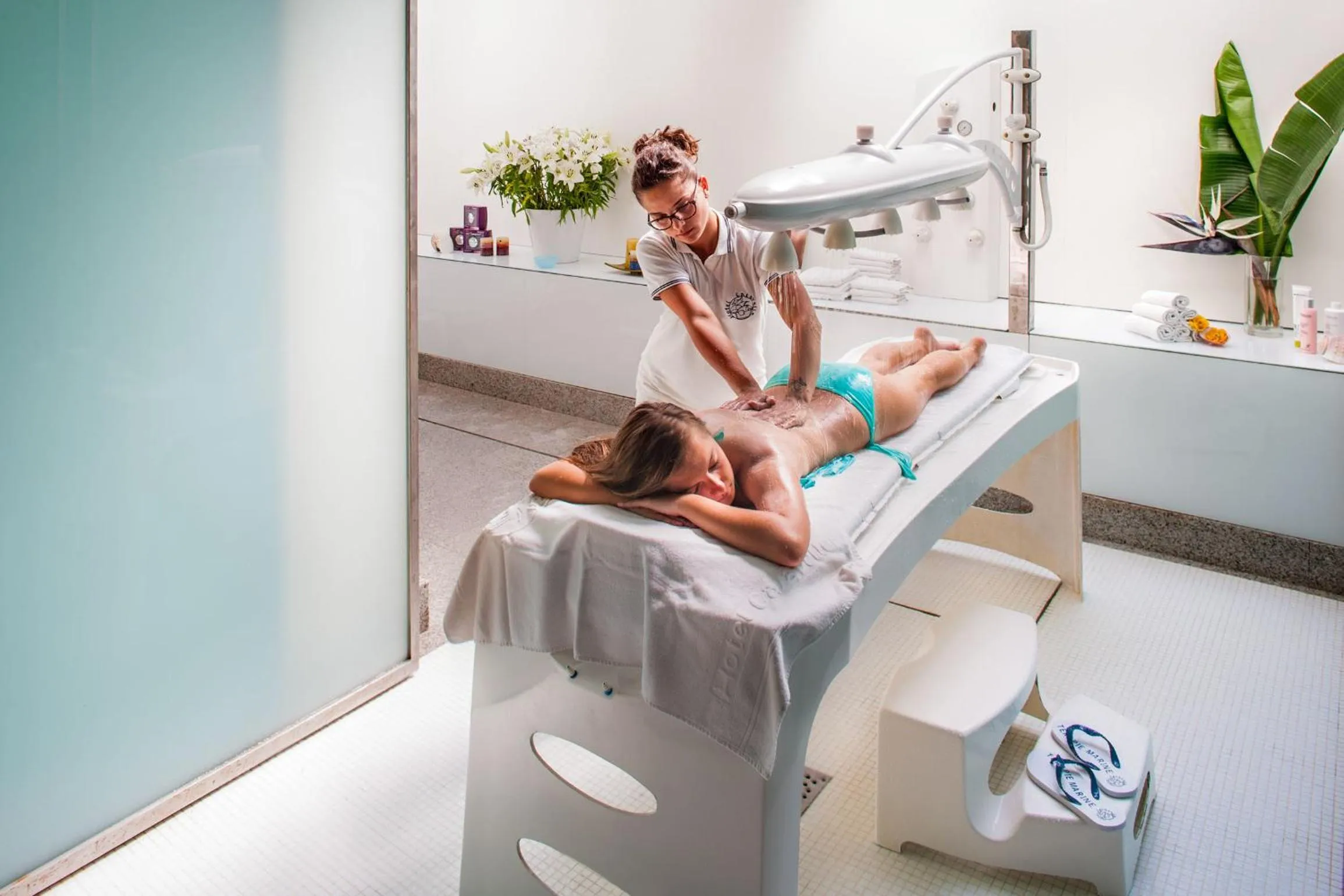 Massage in Hotel Caravelle Thalasso & Wellness