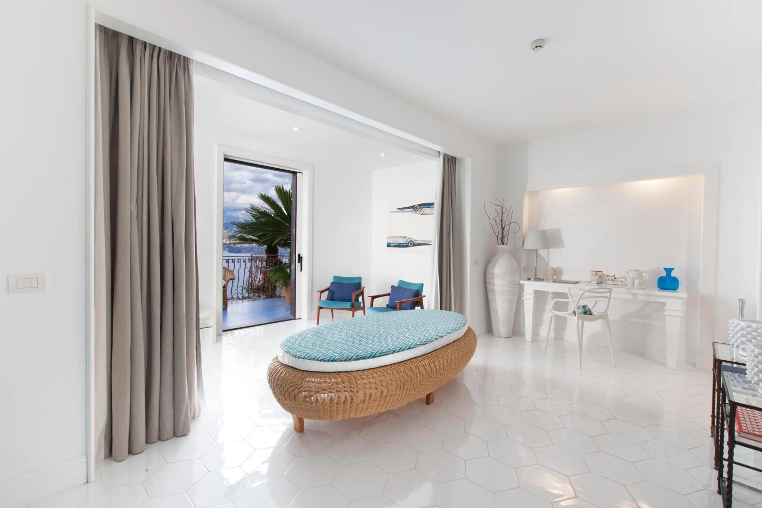 Photo of the whole room in Hotel Belair