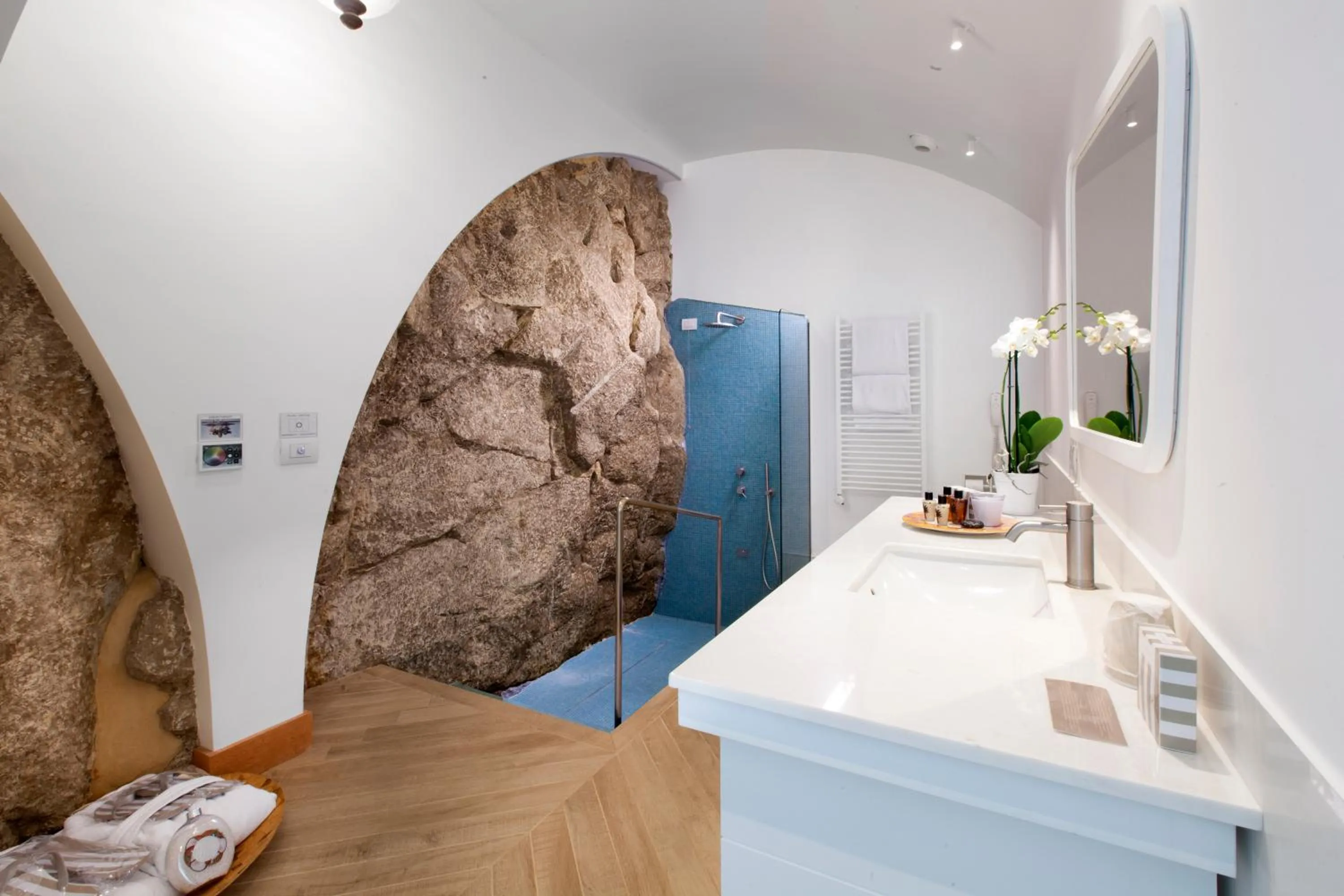 Bathroom in Hotel Belair